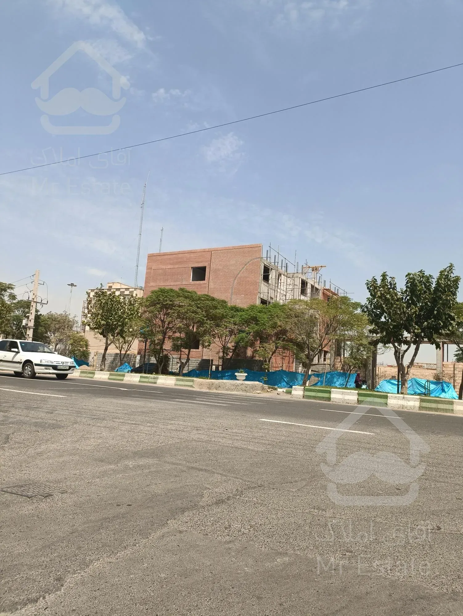 زمین های کوی بهار جنب مترو کهریزک