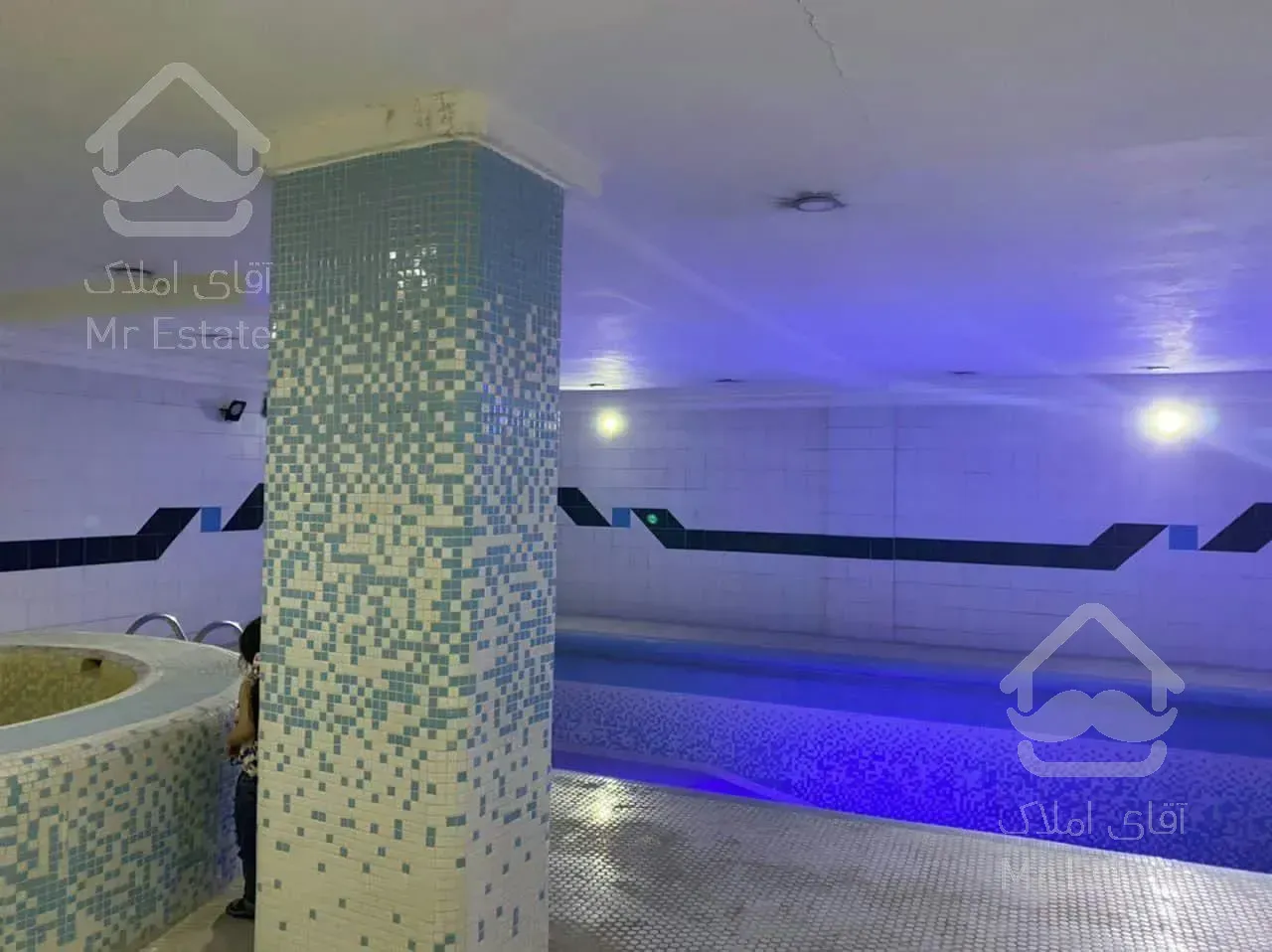 فروش ۳۲۰ متر پنت هاوس با ویو دریاچه و ایران مال در برج مجلل تریتیوم