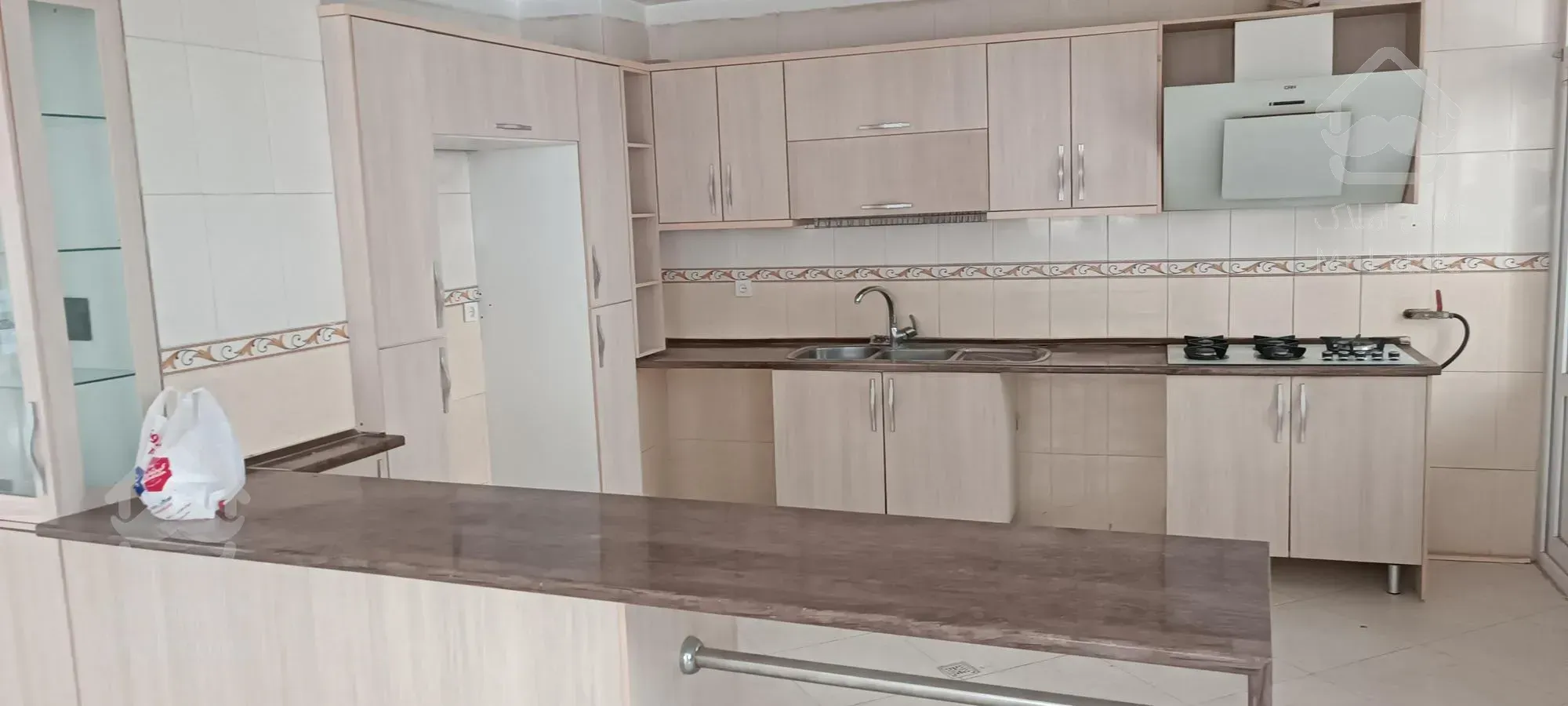 ۱۰۵متری تکواحد خیابان قائدی