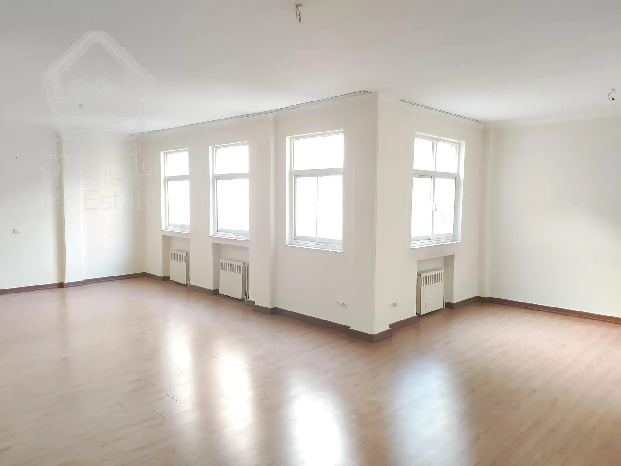 آپارتمان ، ۱۶۵ متر ، سه خوابه