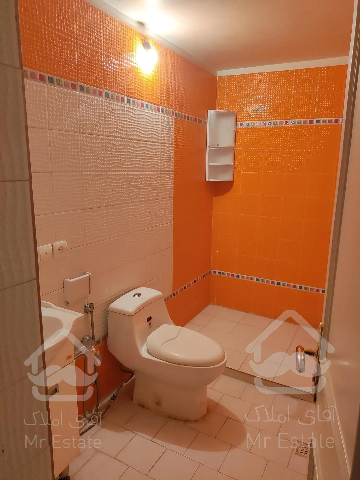 آپارتمان ، ۱۶۵ متر ، سه خوابه