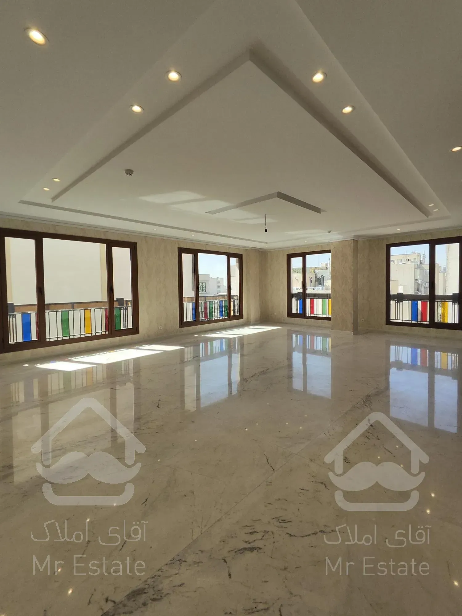 1350 متر مستغلات اداری/20پارکینگ/فلت/پاسداران