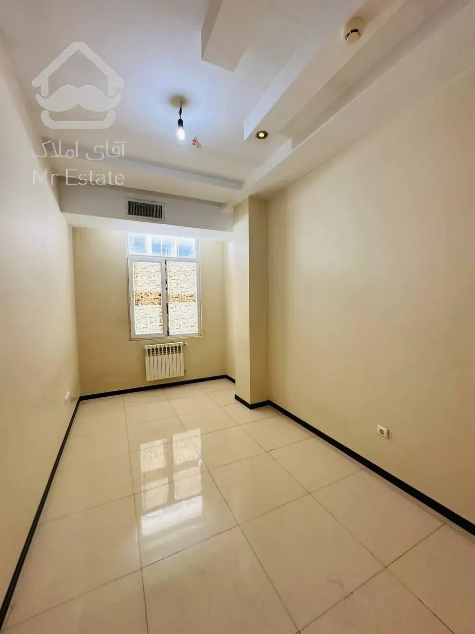 ۹۵متر ۲خواب روبه آفتاب سالن پرده خور