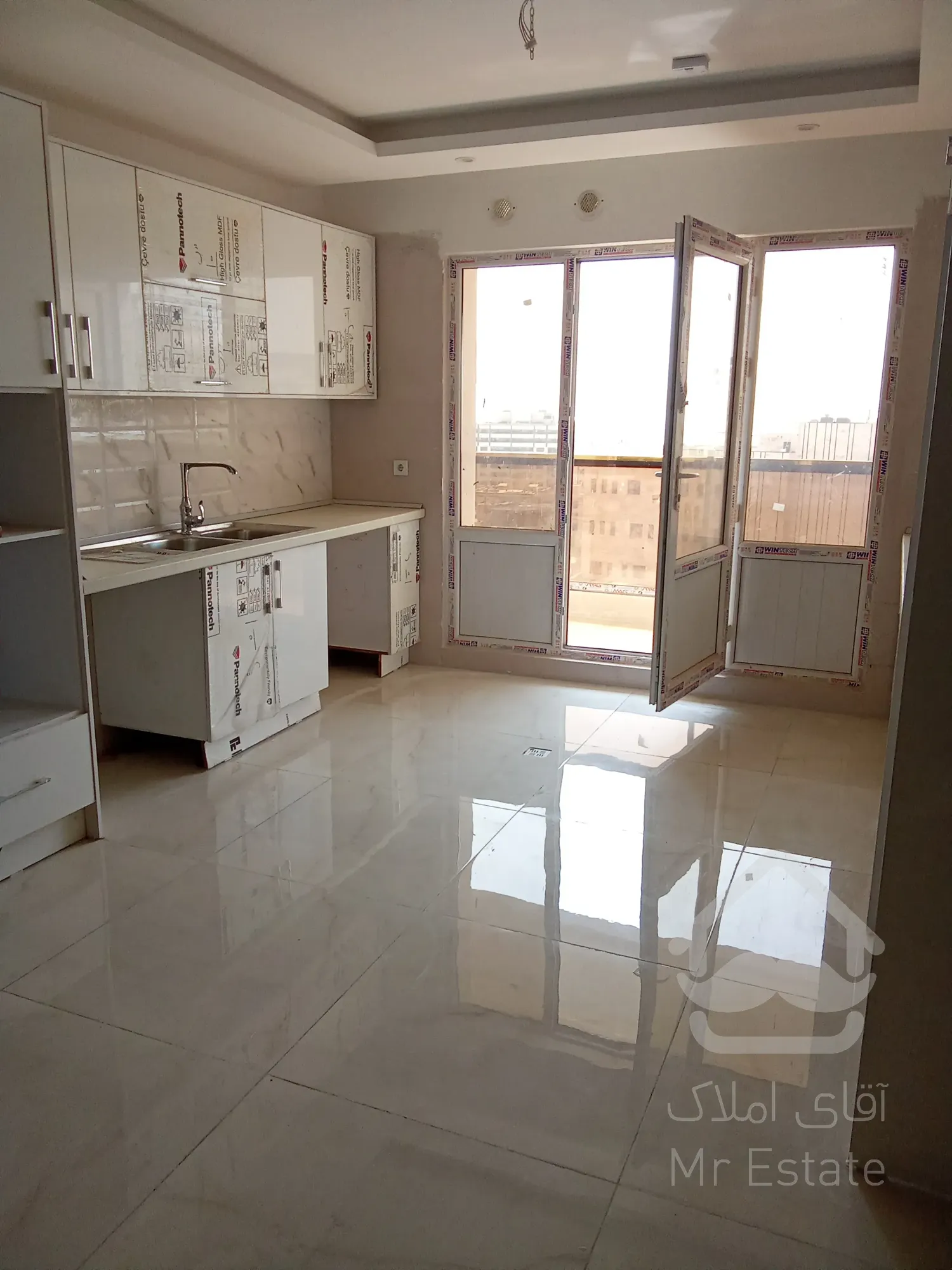 پیش فروش واحد  مسکونی 76 متری  نیایش / سردار جنگل شمالی