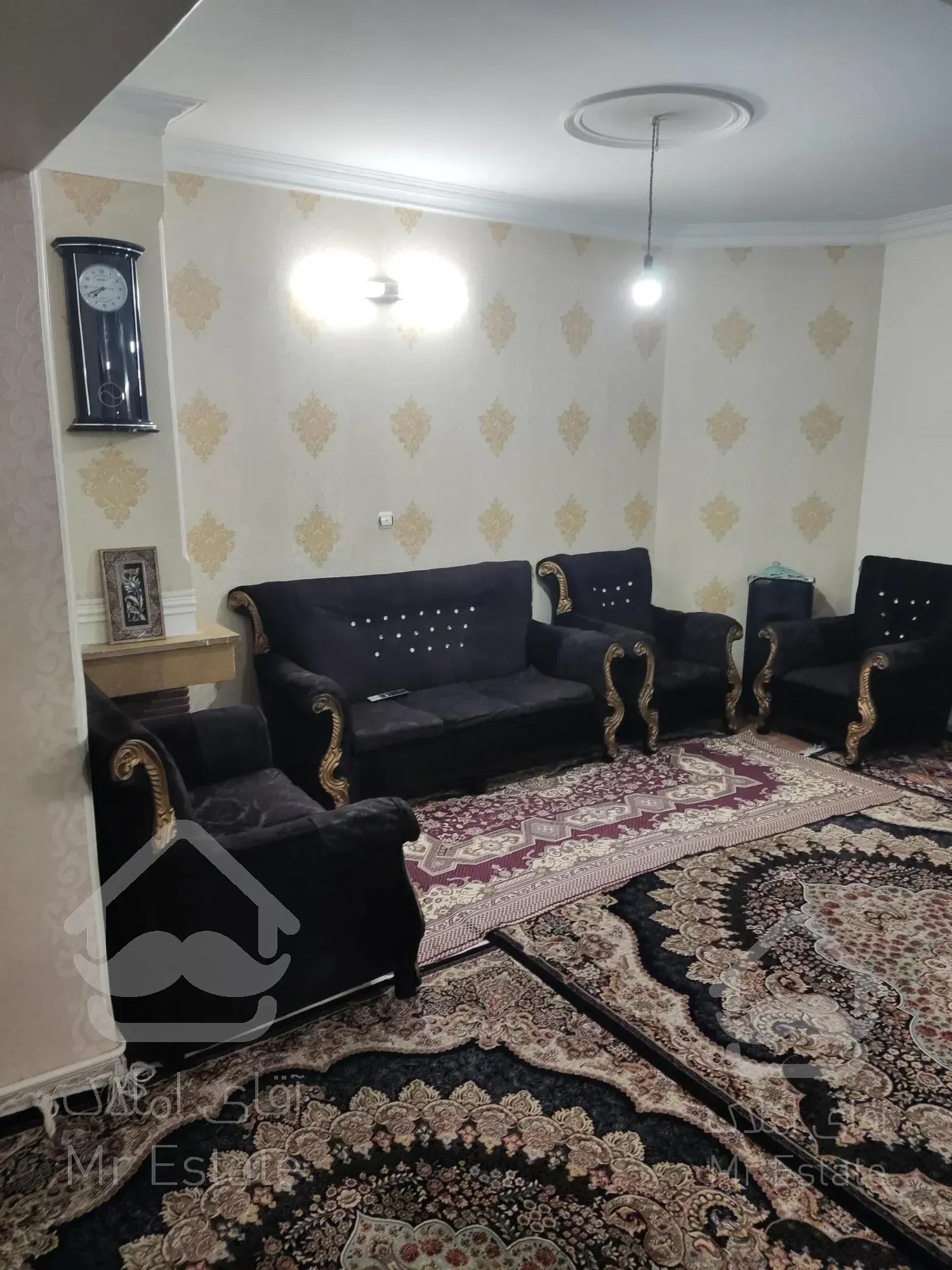 آپارتمان 61/5 متری