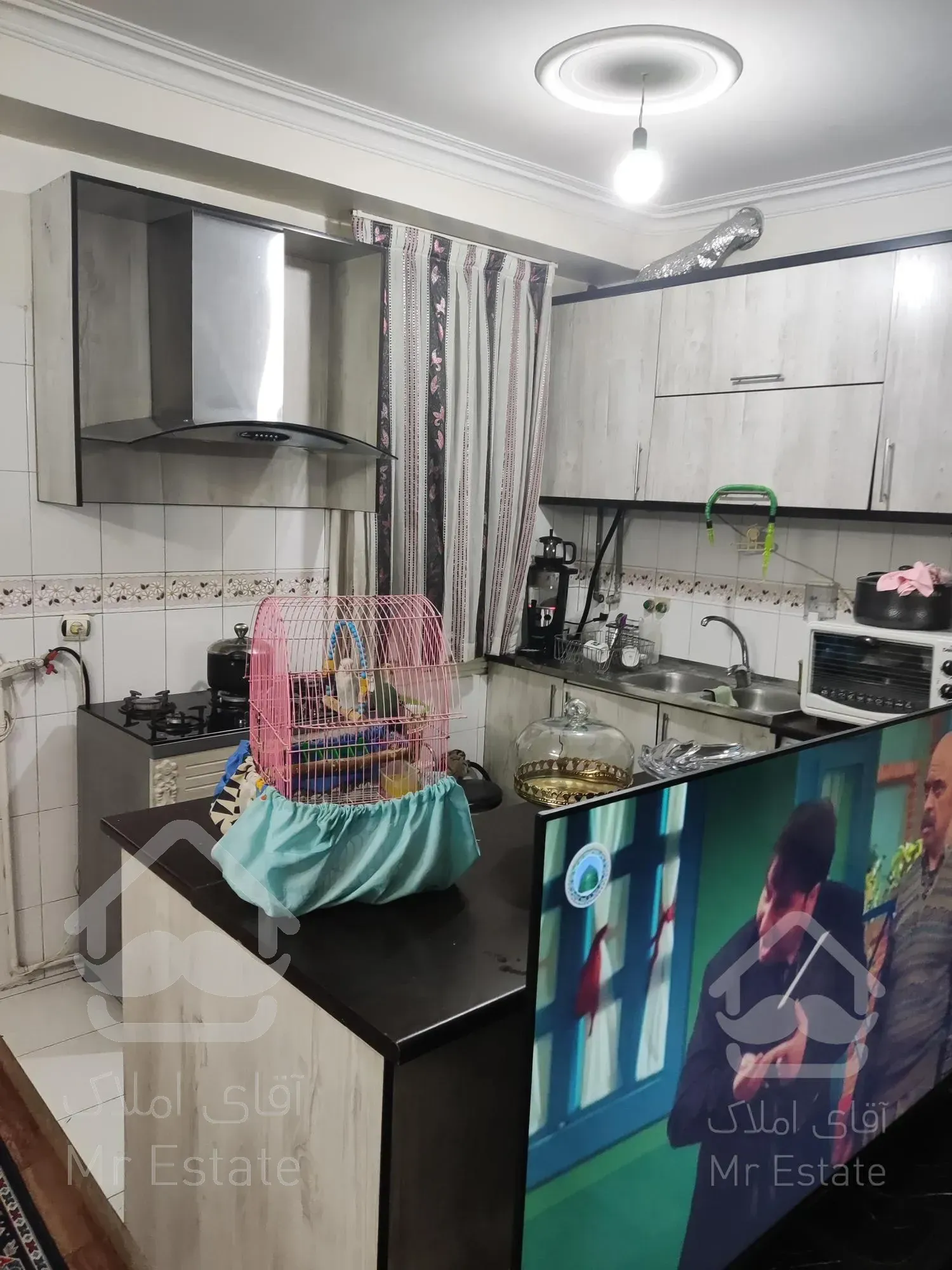 آپارتمان 61/5 متری