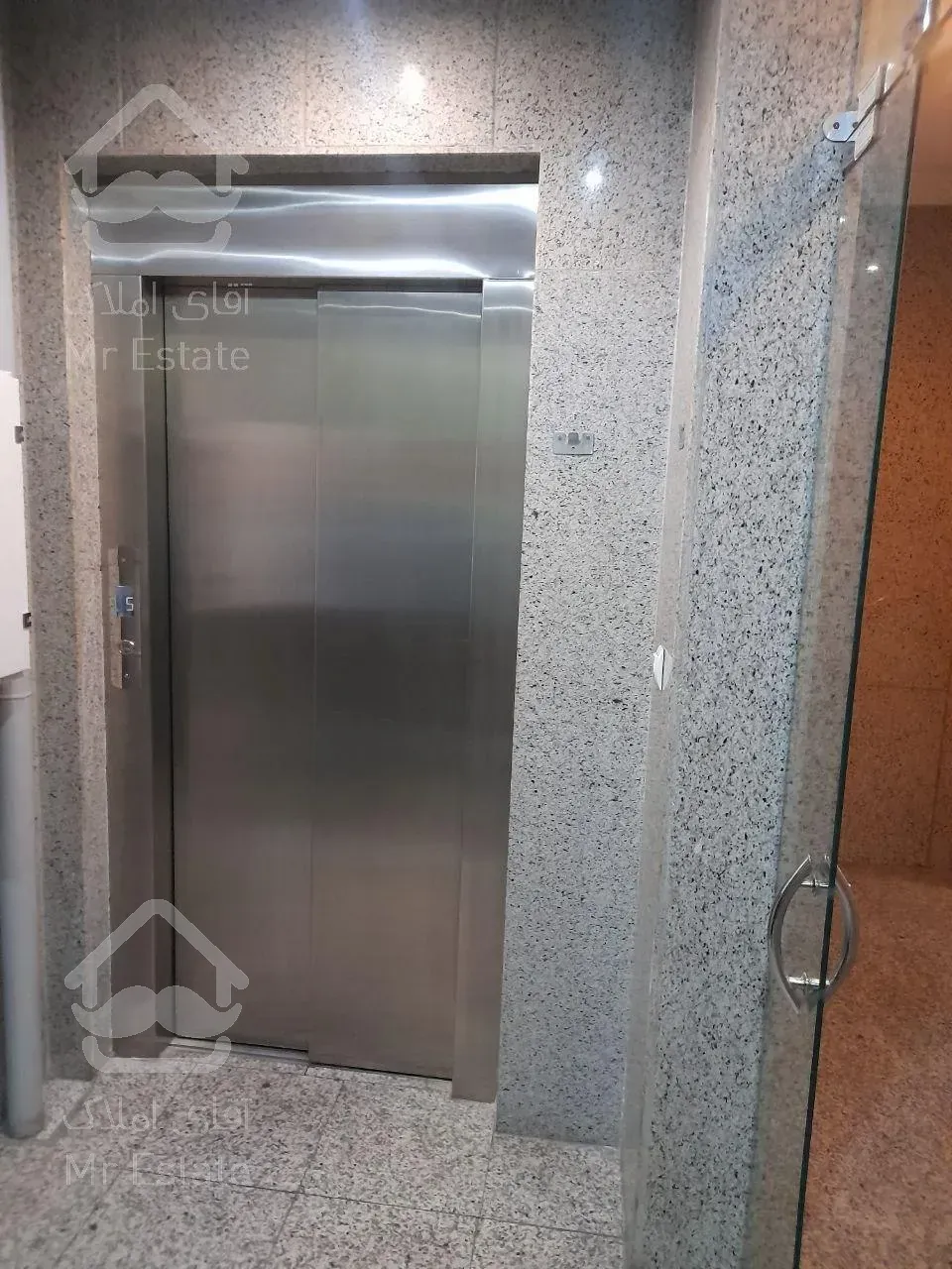 63 متر اپارتمان سند اداری بر بلوار فردوس شرق