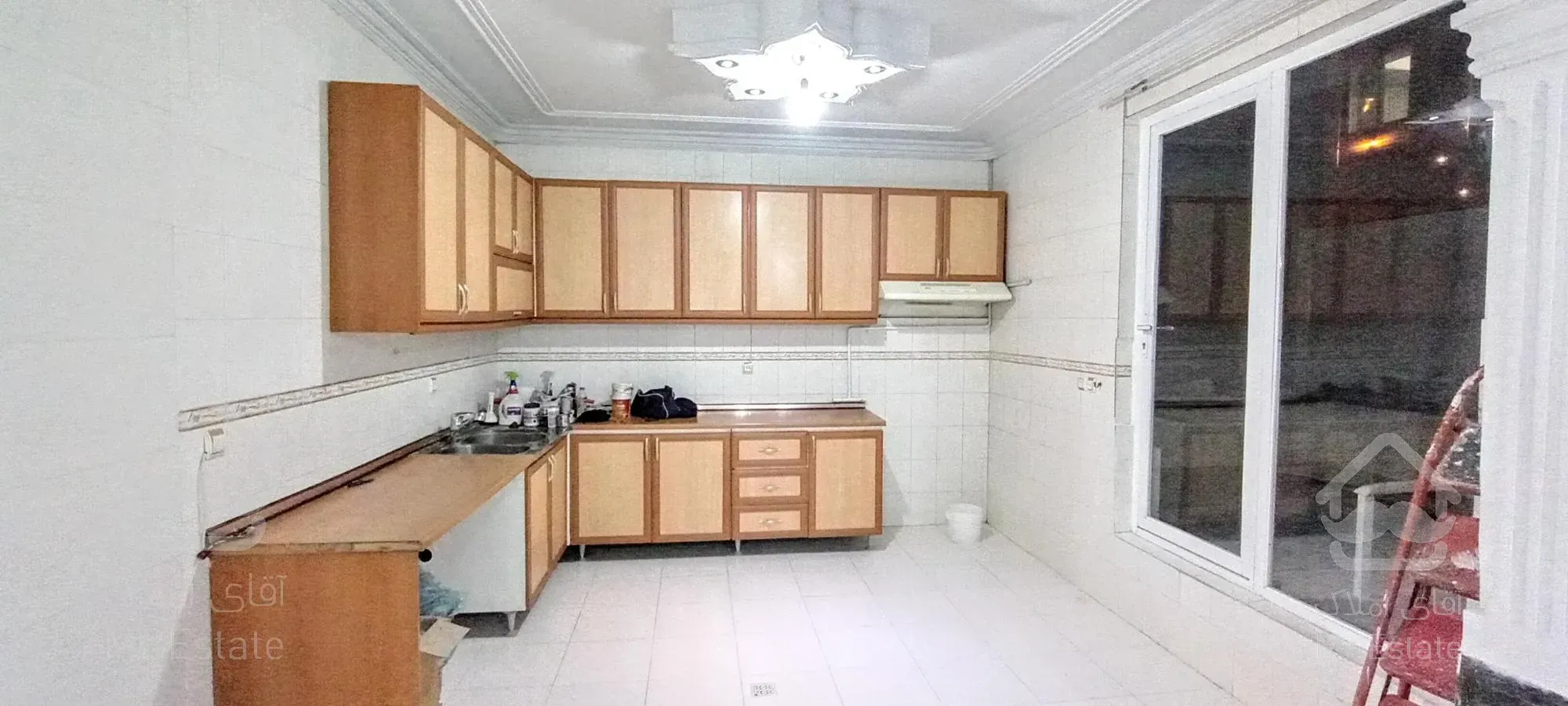 ۱۳۵ متر دو خوابه نوسازی شده