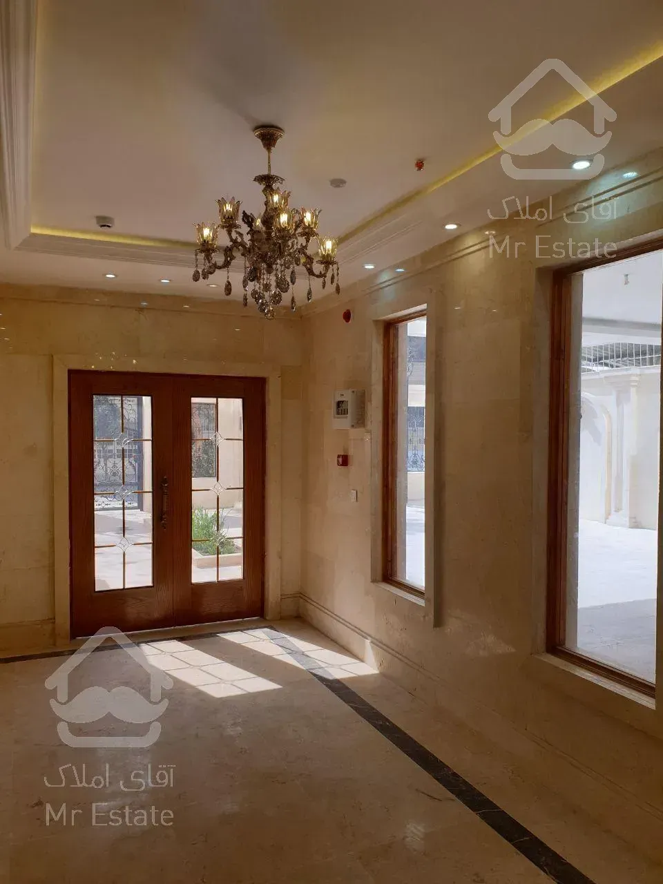 197 متری لادن 3 سه خواب سند آماده