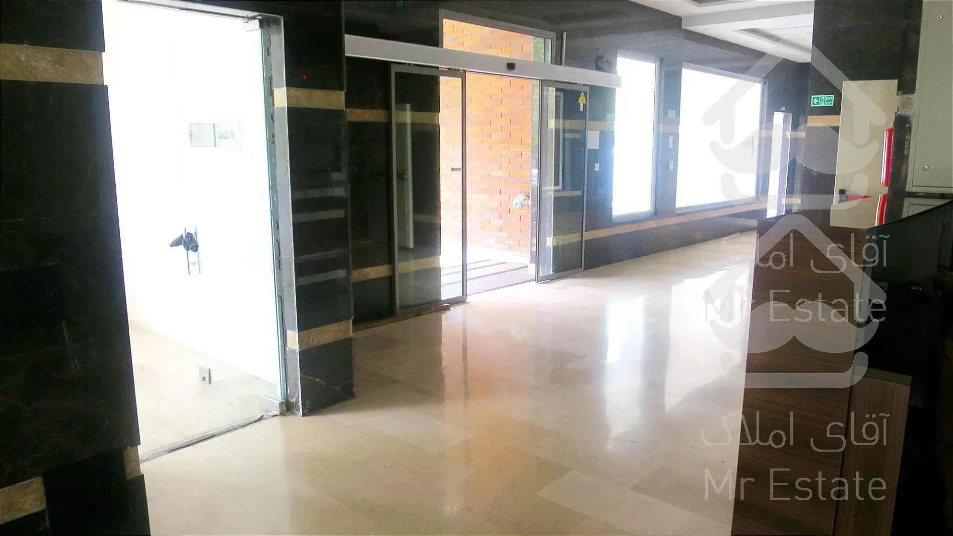 خرید ساختمان یک جا اداری تجاری ایده ال