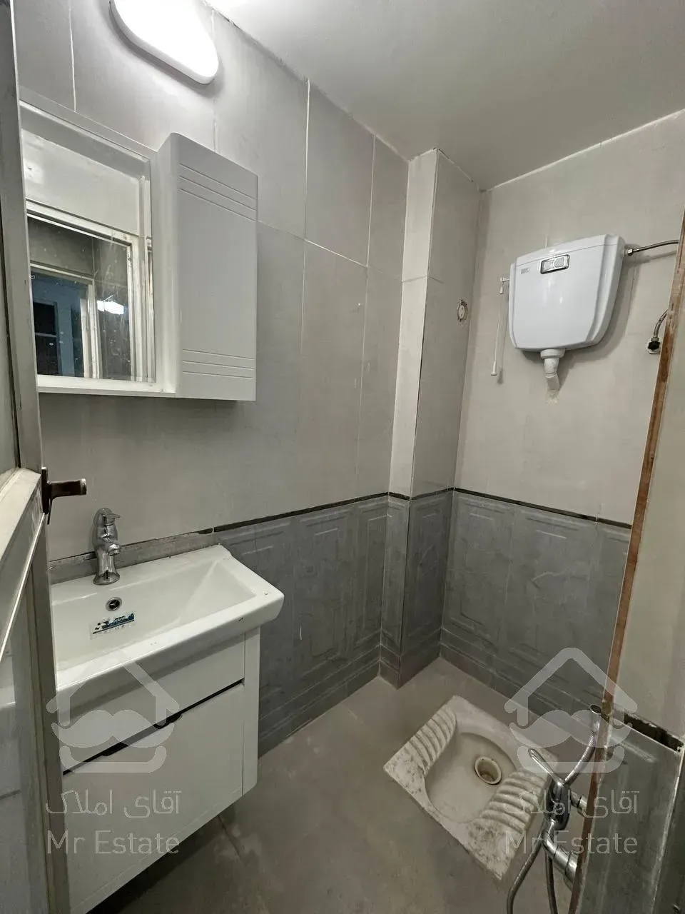 ۸۵ متر دو خواب خیابان ایران