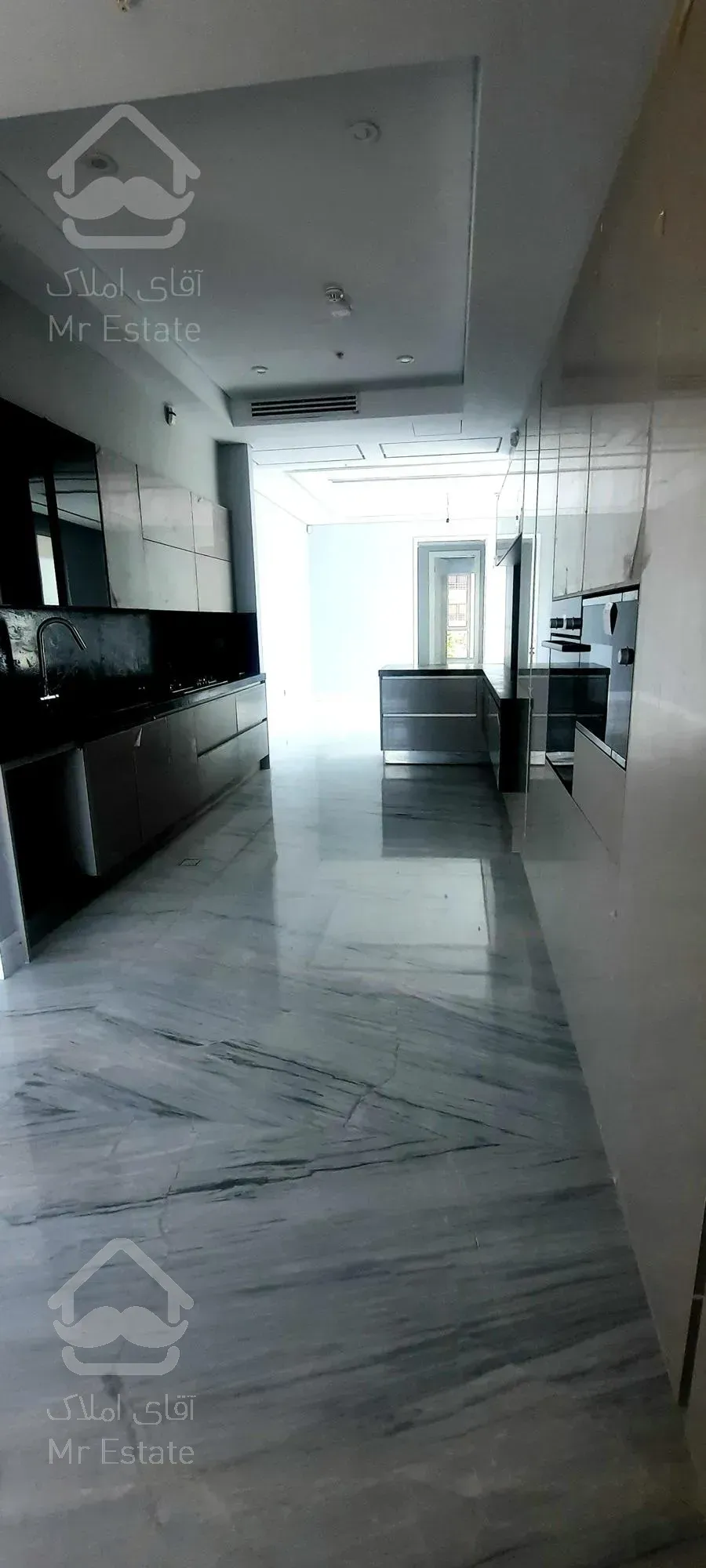 فروش آپارتمان ۳۹۸ متری مدرن در کامرانیه