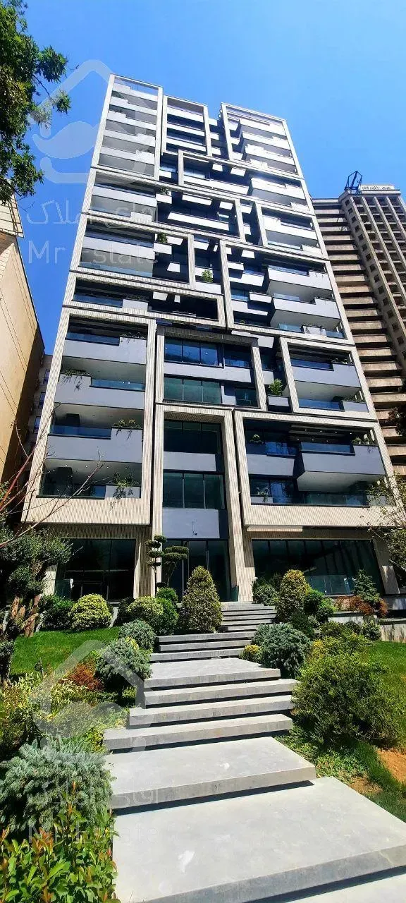 فروش آپارتمان ۳۲۶ متری برج باغ در کامرانیه