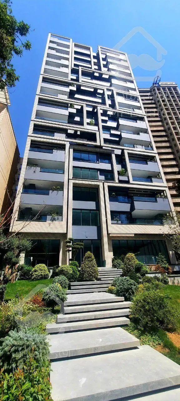 فروش آپارتمان ۳۲۷ متری برج باغ در کامرانیه