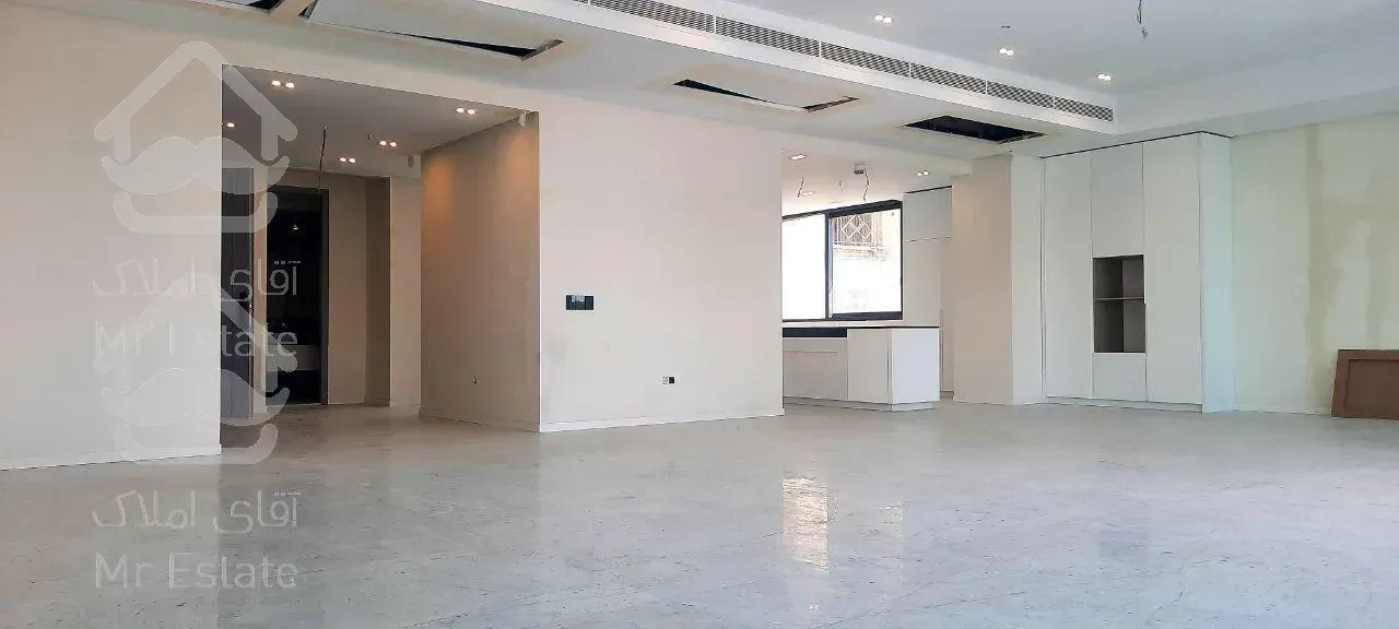 فروش آپارتمان ۳۲۹ متری برج باغ کامرانیه