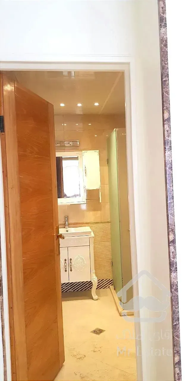 فروش 120متر اداری در پاسداران گلستان