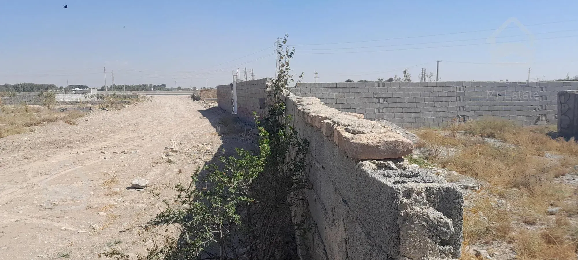 ۱۰۰۰متر چهاردیواری کاربری باغو باغچه ابو برق