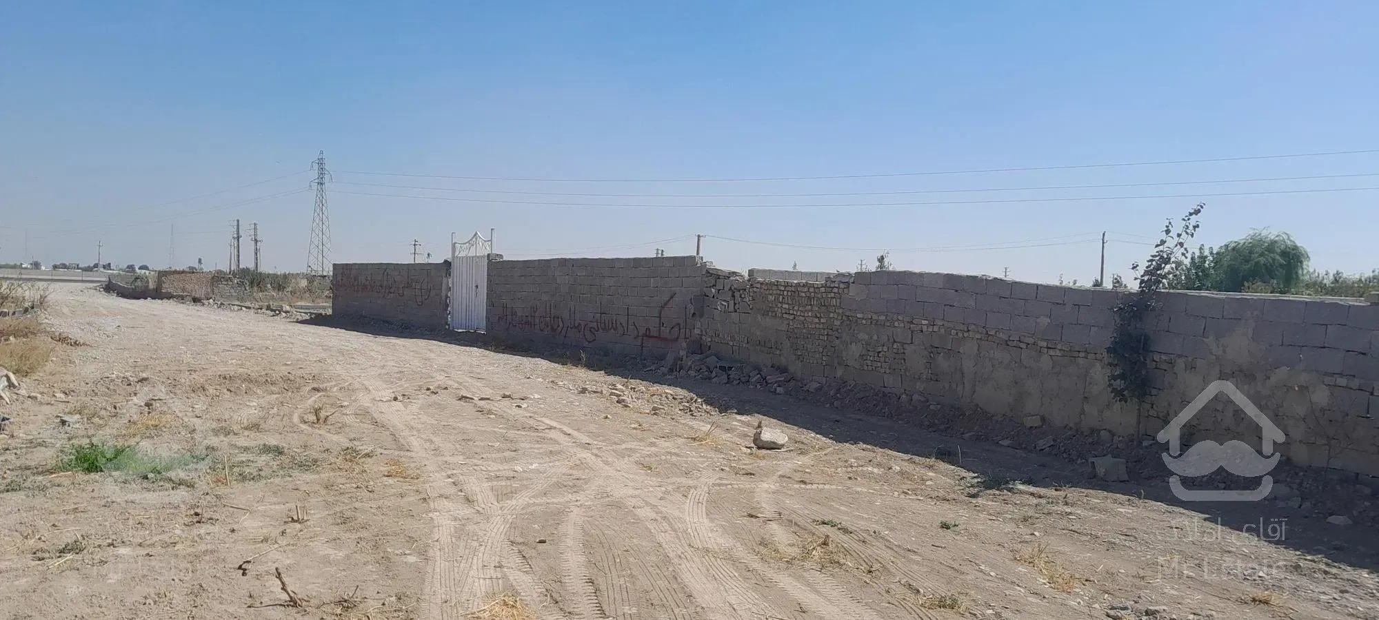 ۱۰۰۰متر چهاردیواری کاربری باغو باغچه ابو برق