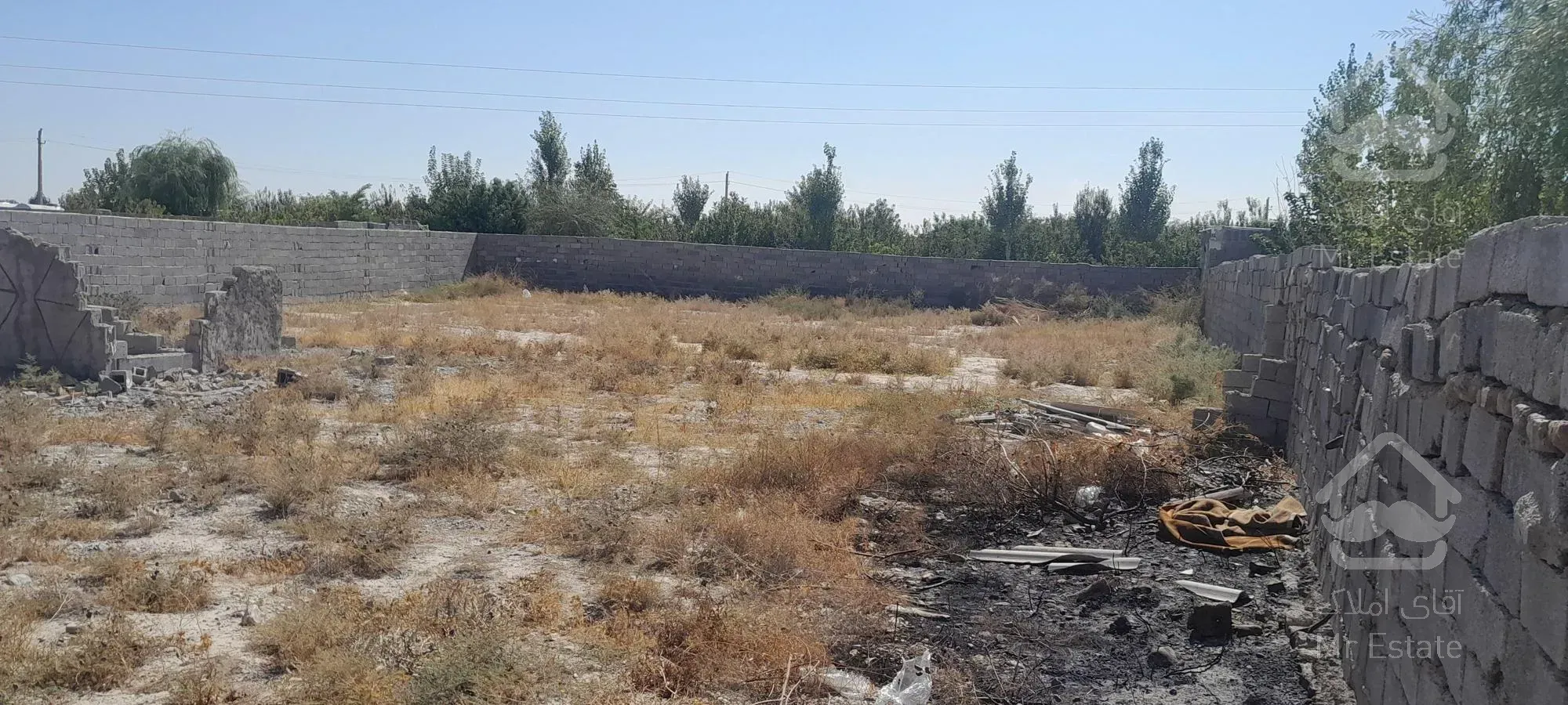 ۱۰۰۰متر چهاردیواری کاربری باغو باغچه ابو برق