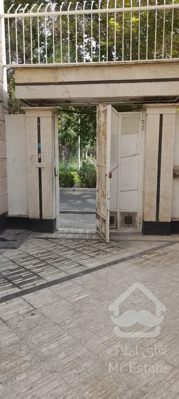 ۴۸متری در نواب