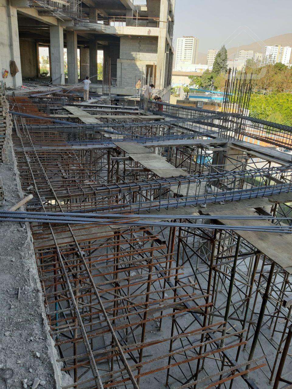 پیش فروش تجاری اداری چیتگر درحال ساخت سقف طبقه نهم