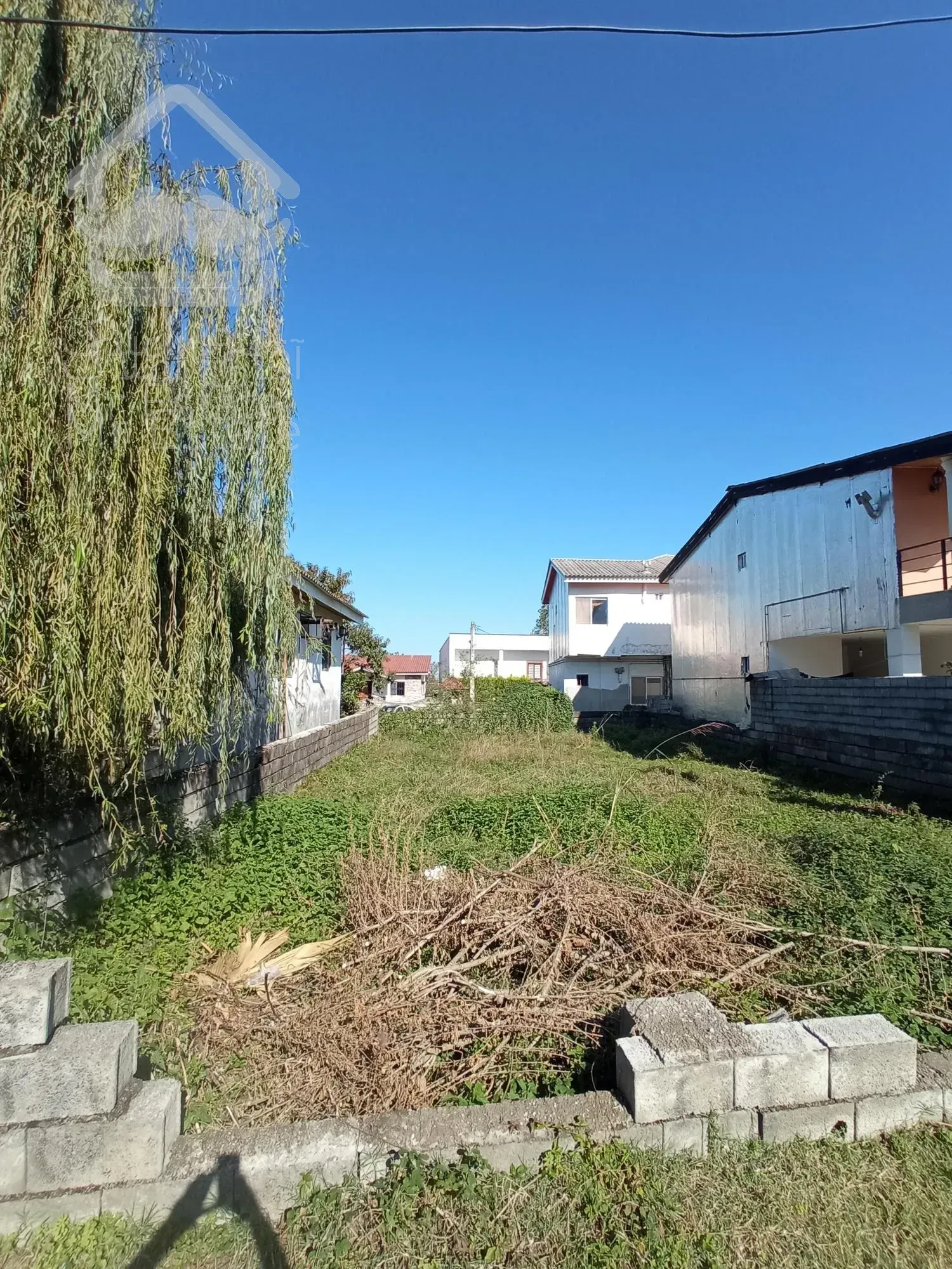 202 متر زمین با جواز ساخت در منطقه ونوش