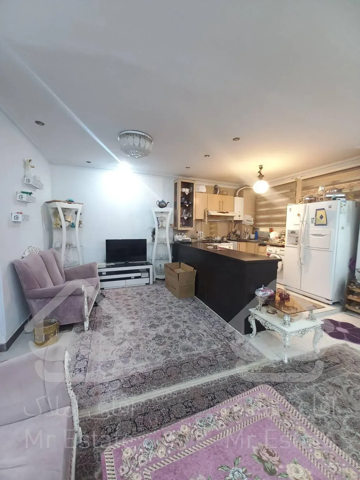 آپارتمان، ۶۰ متری، تک خواب، پارکینگ، انباری