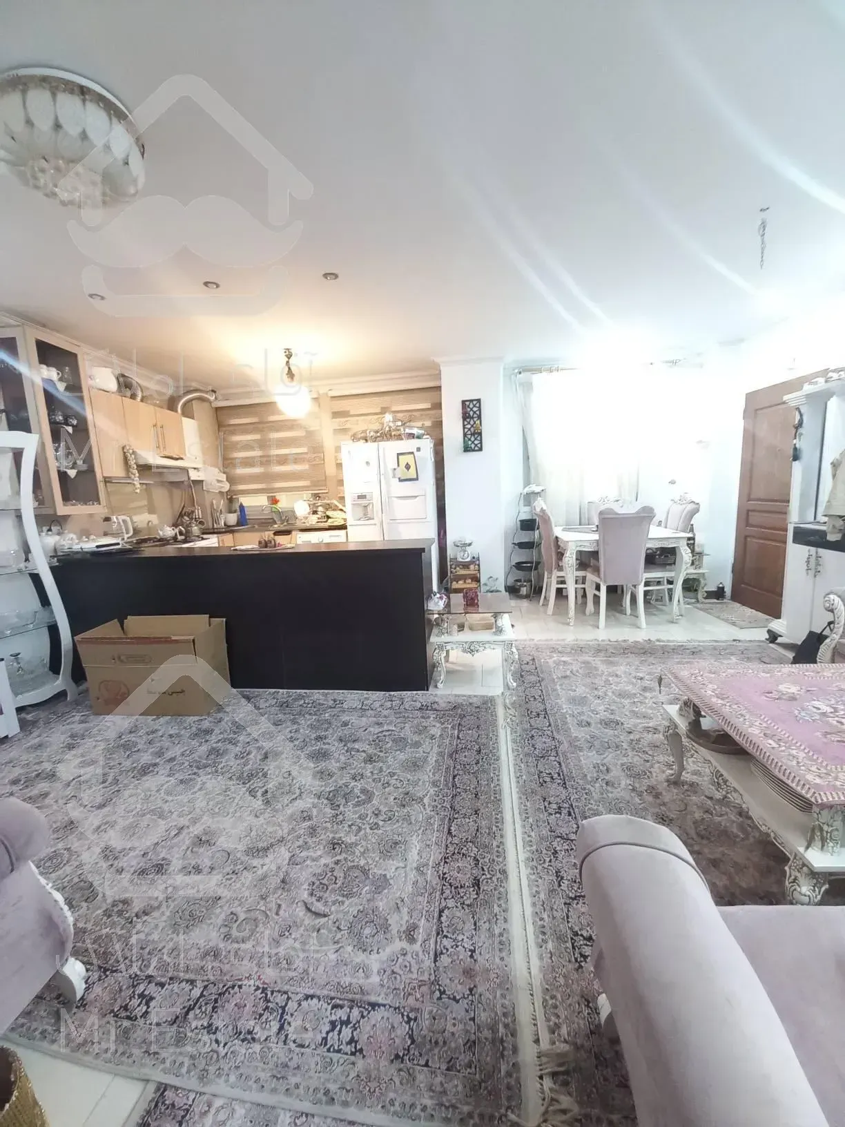 آپارتمان، ۶۰ متری، تک خواب، پارکینگ، انباری