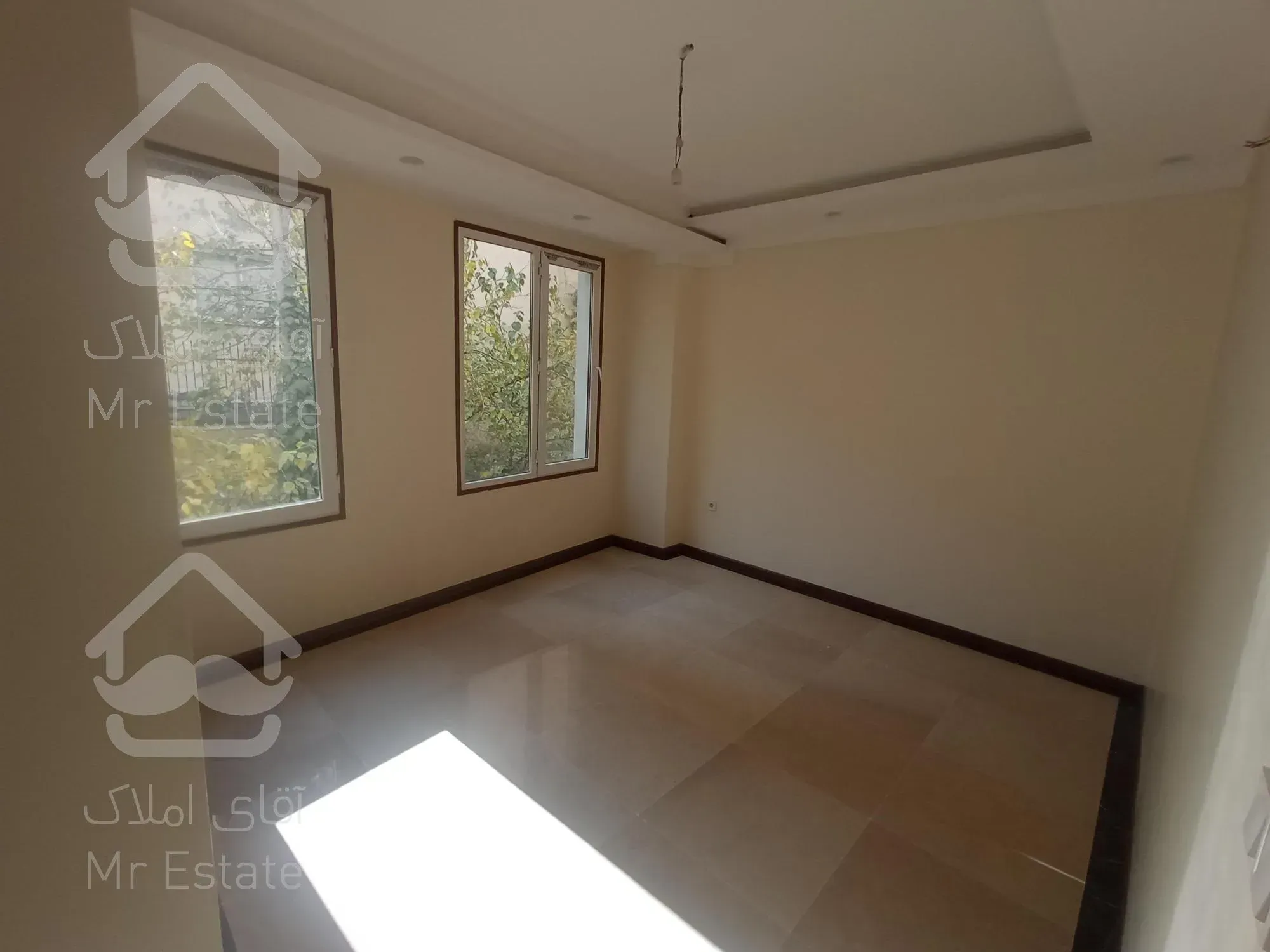 ۱۴۵ متر/۳خوابه/ظفر