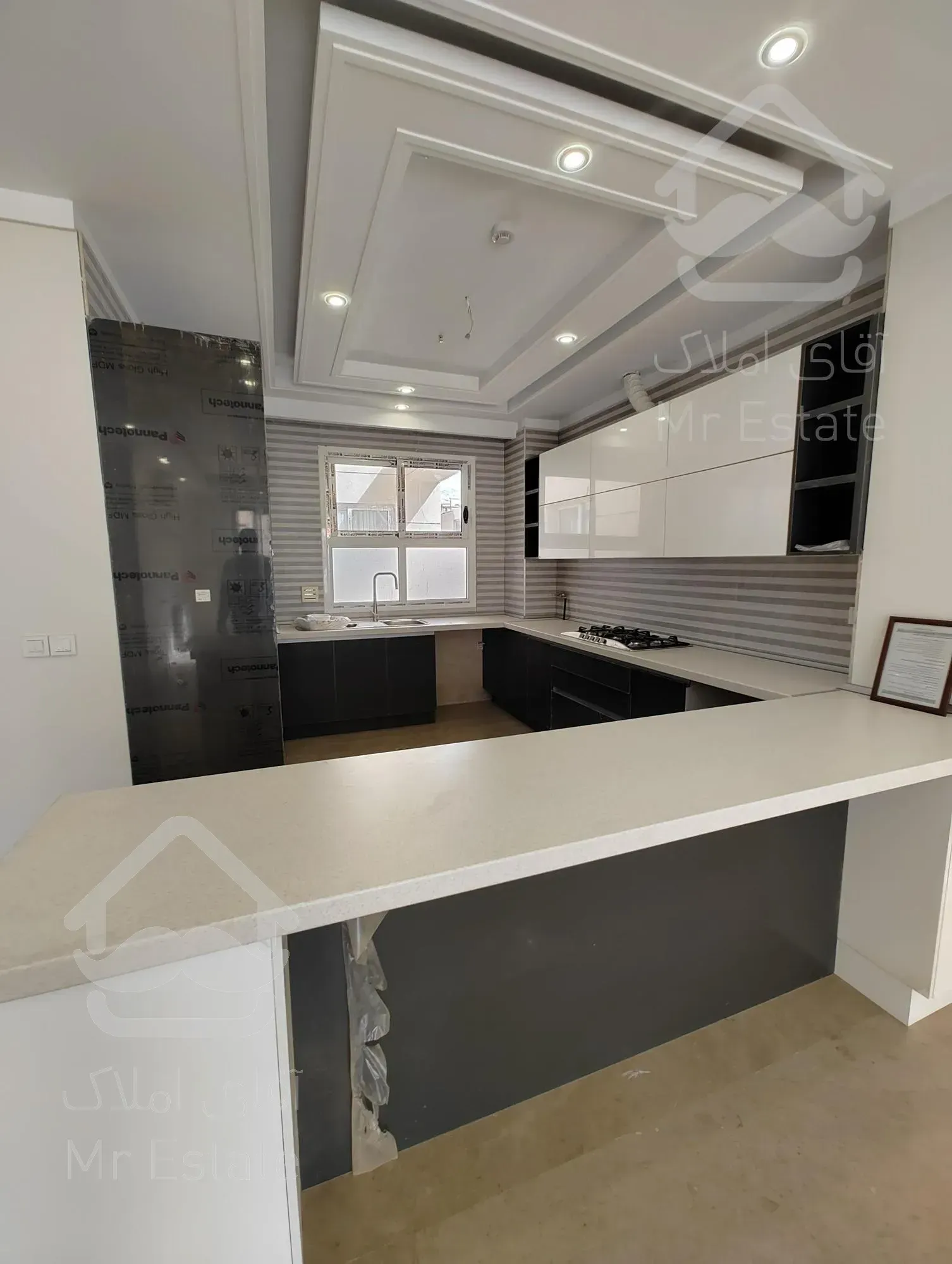 ۱۴۵متر/نوساز کلید نخورده/۳خواب/شمال میرداماد