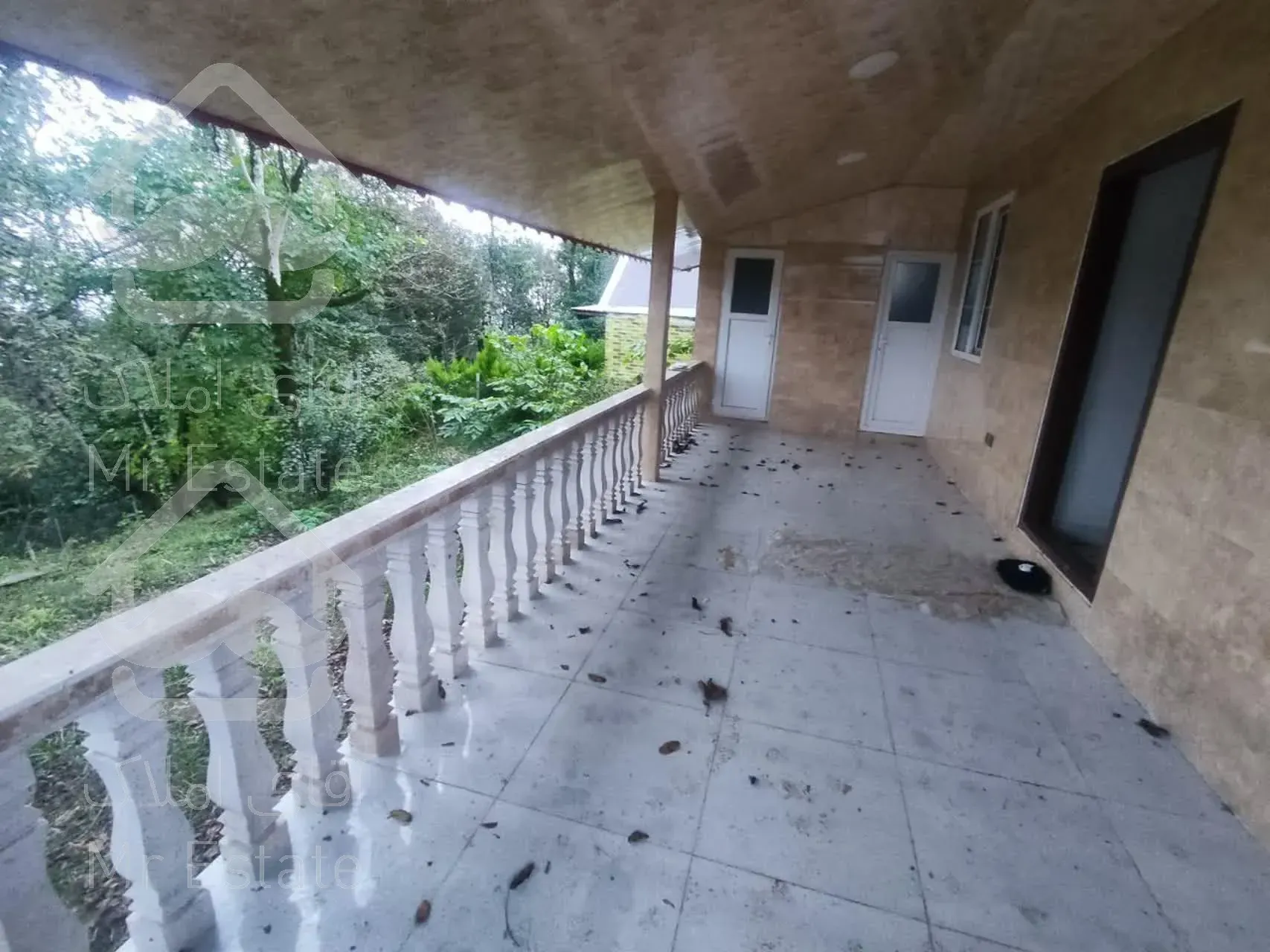 فروش ۶۴۰ متر زمین+ ۱۱۰متر بنای نوساز (کارگزاری نسل نو)