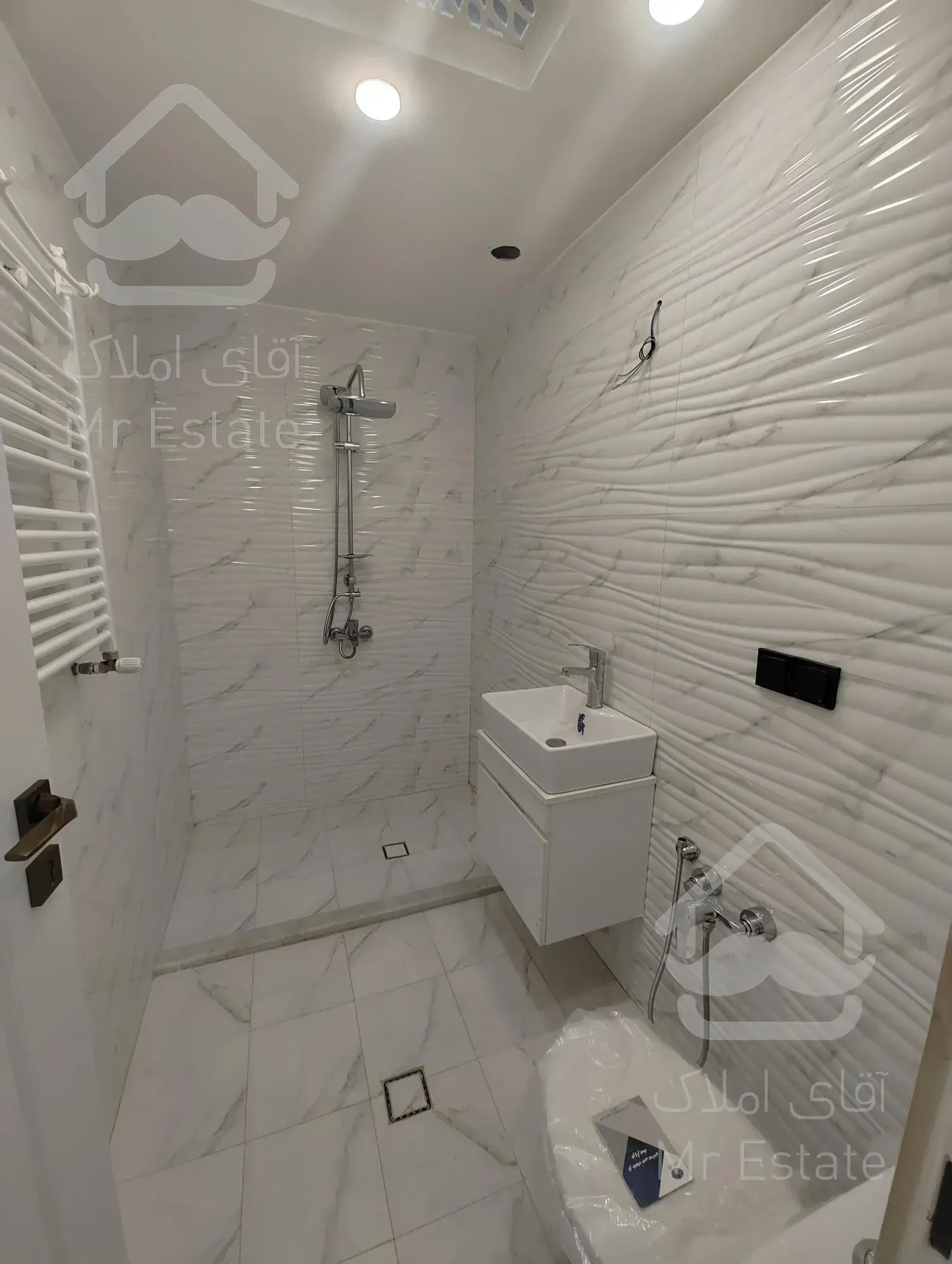 ۱۶۰متر/نوساز کلید نخورده /تاپ لوکیشن نفت