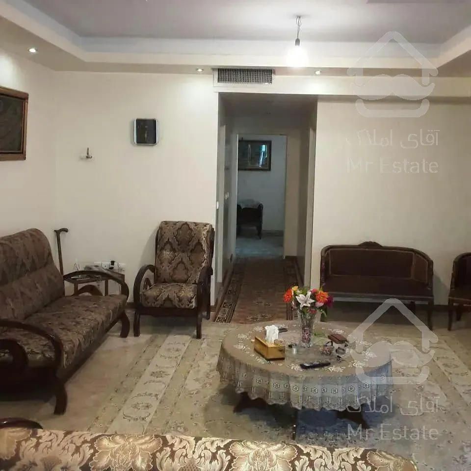 ۸۷ متری عالی و شیک در منطقه