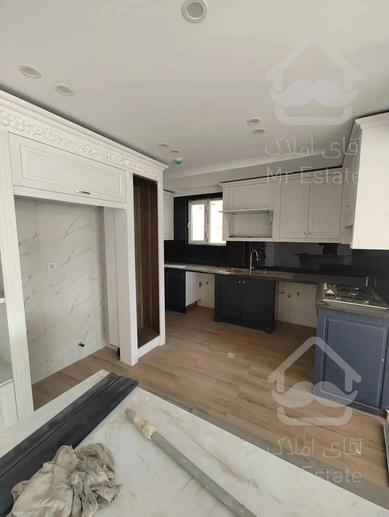 ۱۲۰متر/۲خ/نوساز کلید نخورده/خ مستر /ویو دار