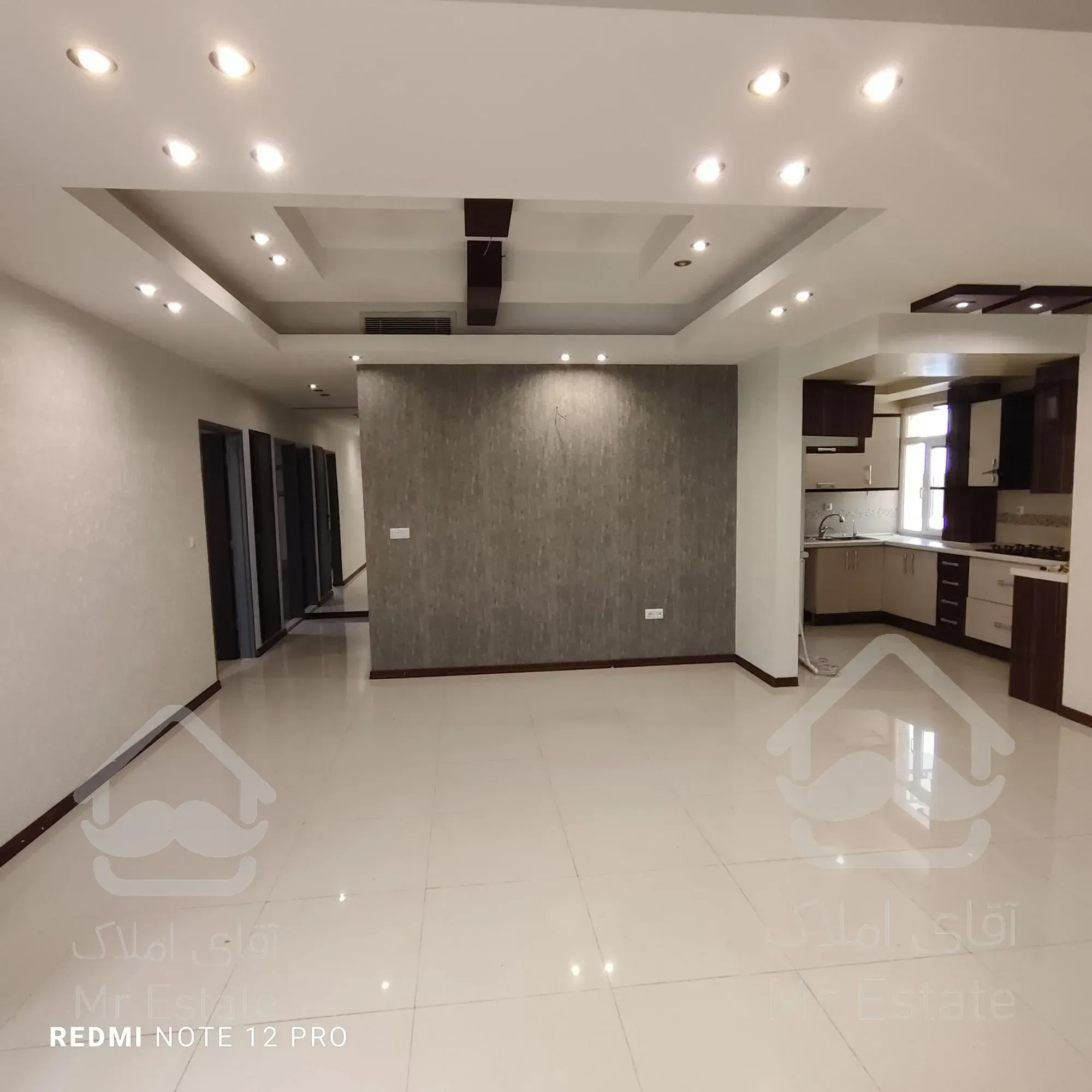 سعادت آباد ۱۰۰متر ۲خواب ۹ساله کم واحد