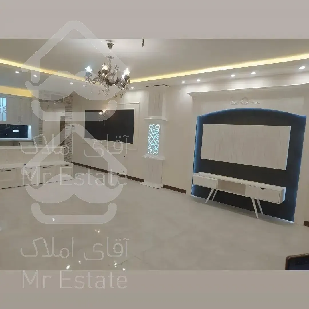 ۱۱۳متری کلید نخورده