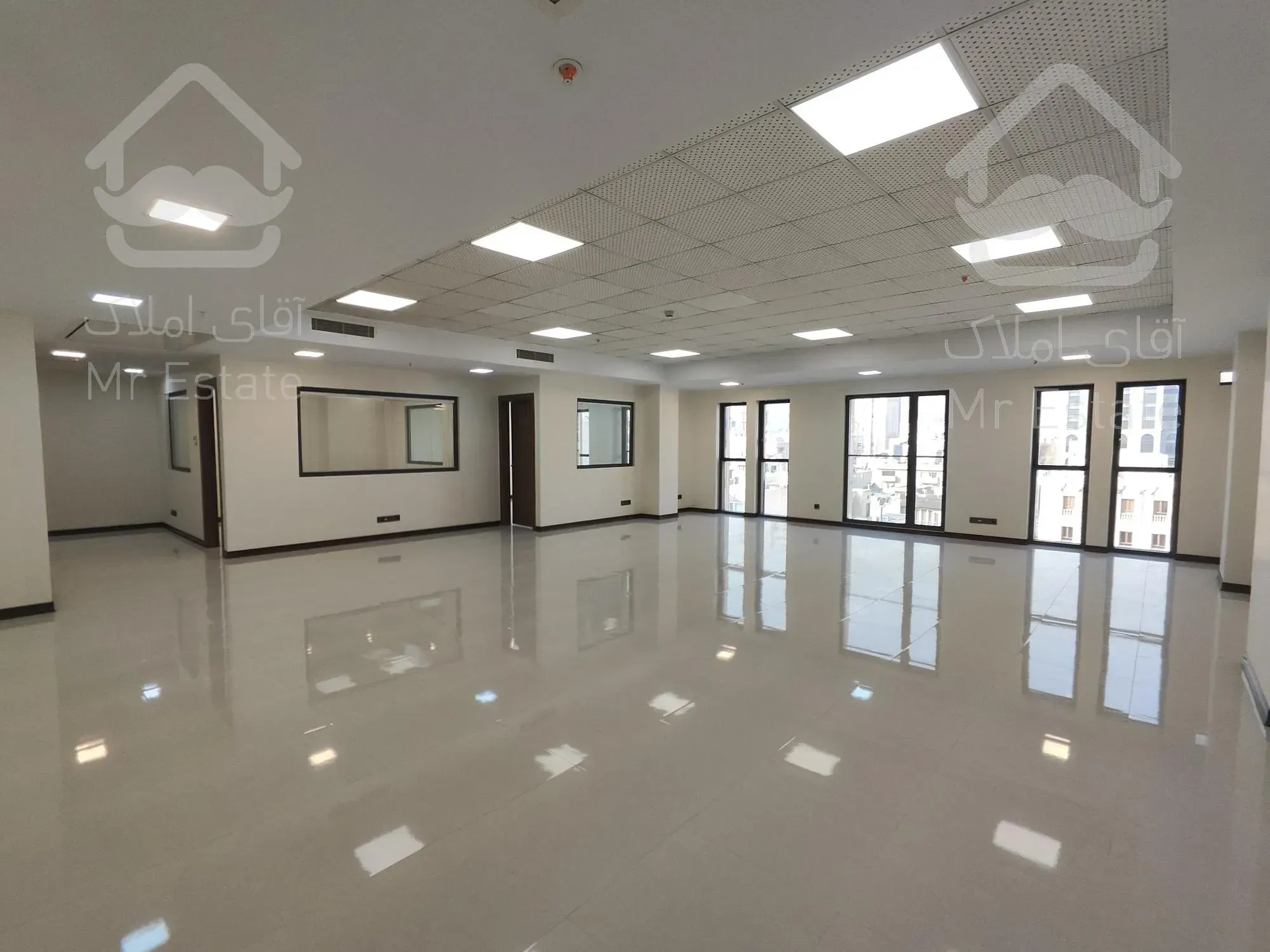 2400 متر مستغلات سند اداری/40پارکینگ/ونک رهن و اجاره