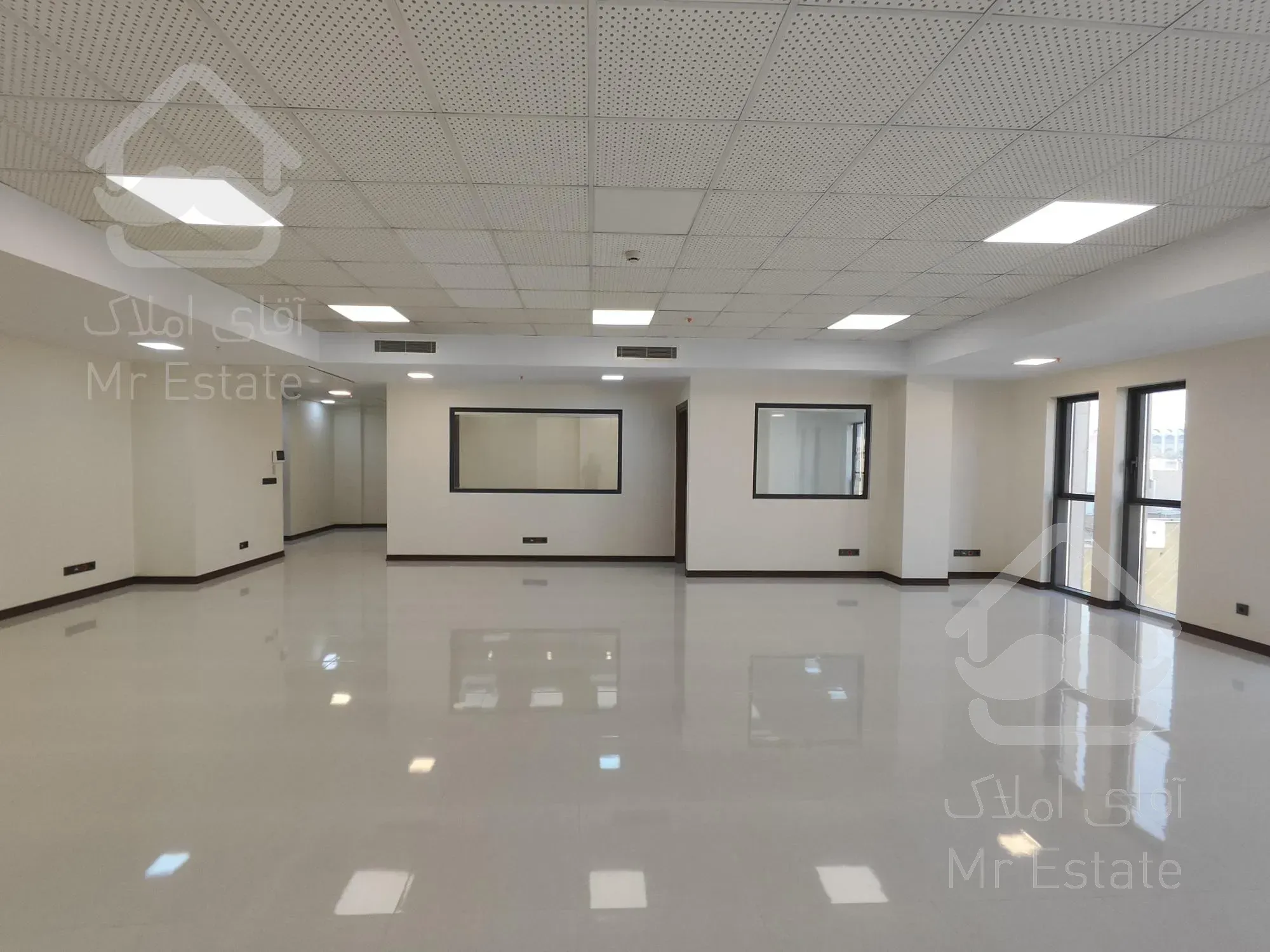 2400 متر مستغلات سند اداری/40پارکینگ/ونک رهن و اجاره