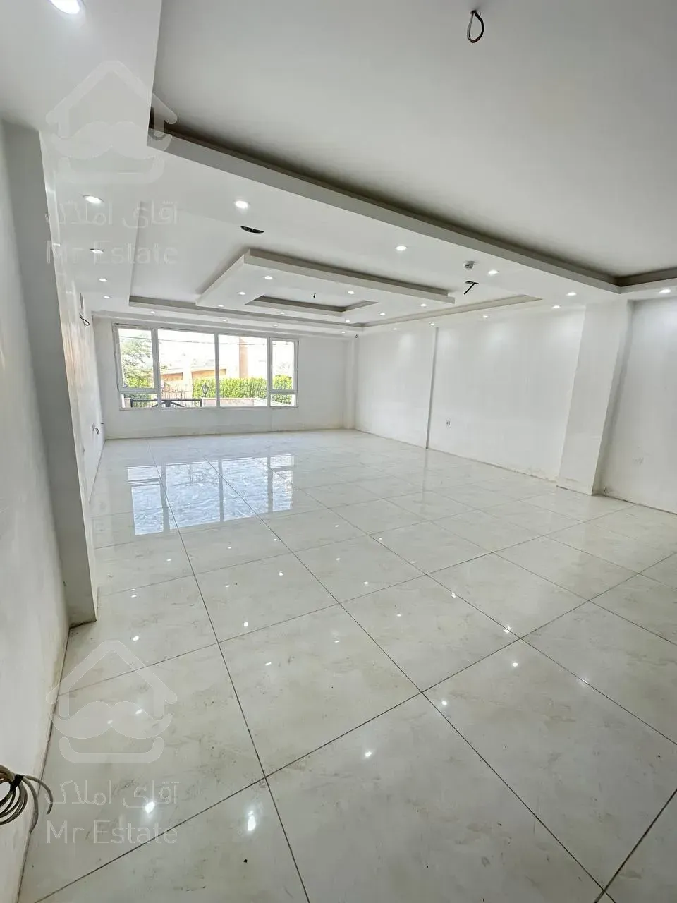 فروش یا معاوضه و تهاتر واحد 180 متری تک واحدی در پاداد