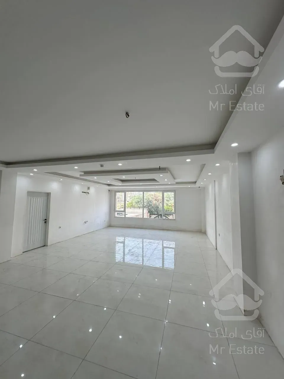 فروش یا معاوضه و تهاتر واحد 180 متری تک واحدی در پاداد