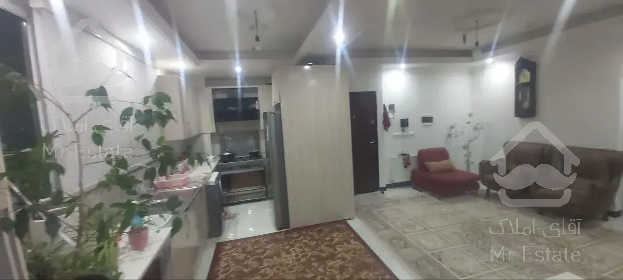 اپارتمان ۱۰۹ متر دوخواب سالن پذیرایی بزرگ و نورگیر عالی