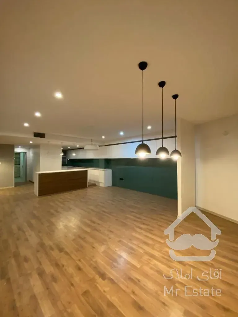 ۱۰۵ متر، سند، فول امکانات، دکور و دیزاین، رو به نما