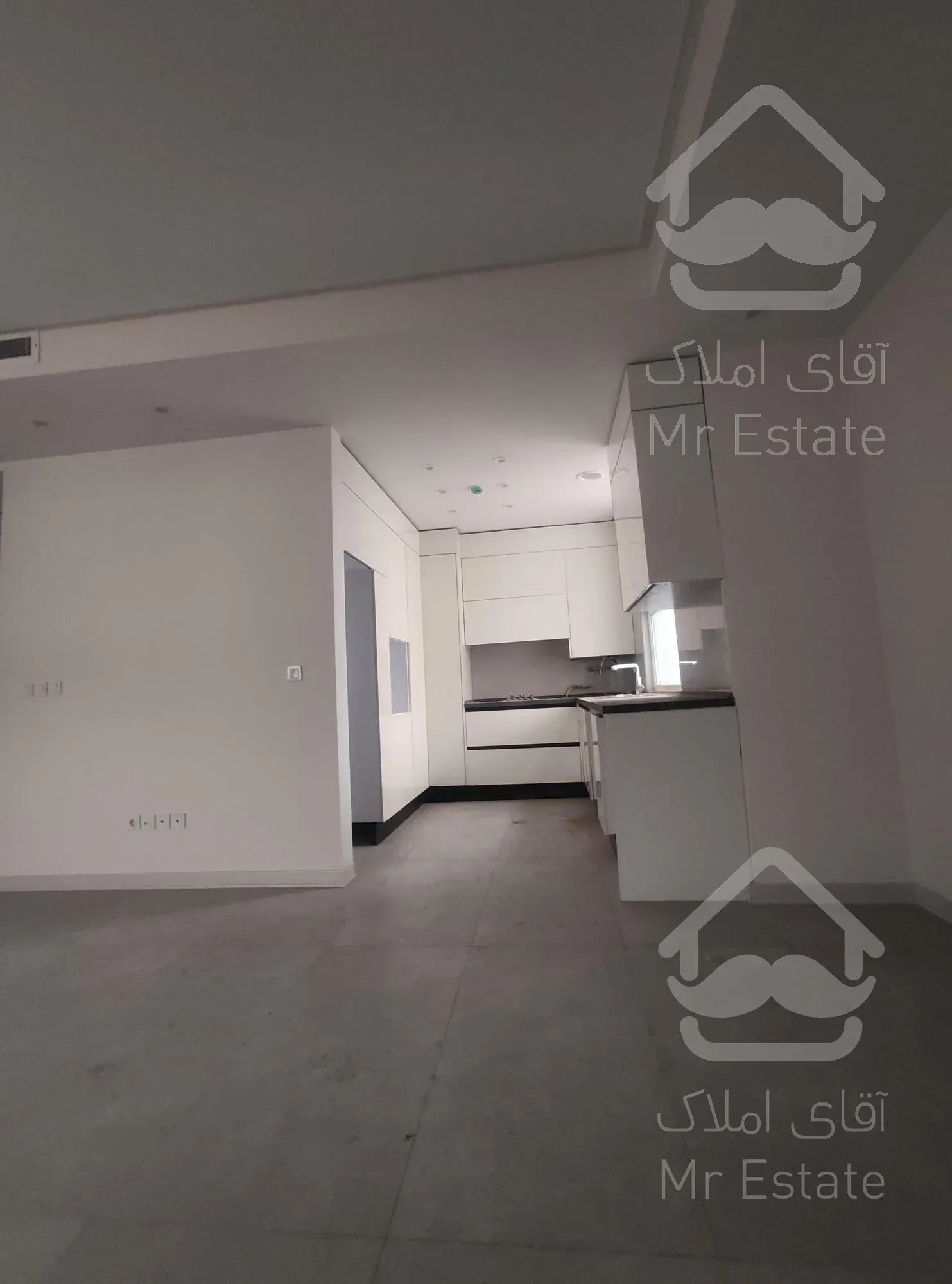 پاسداران ۶۵ متر، ۲ خواب، سند اداری