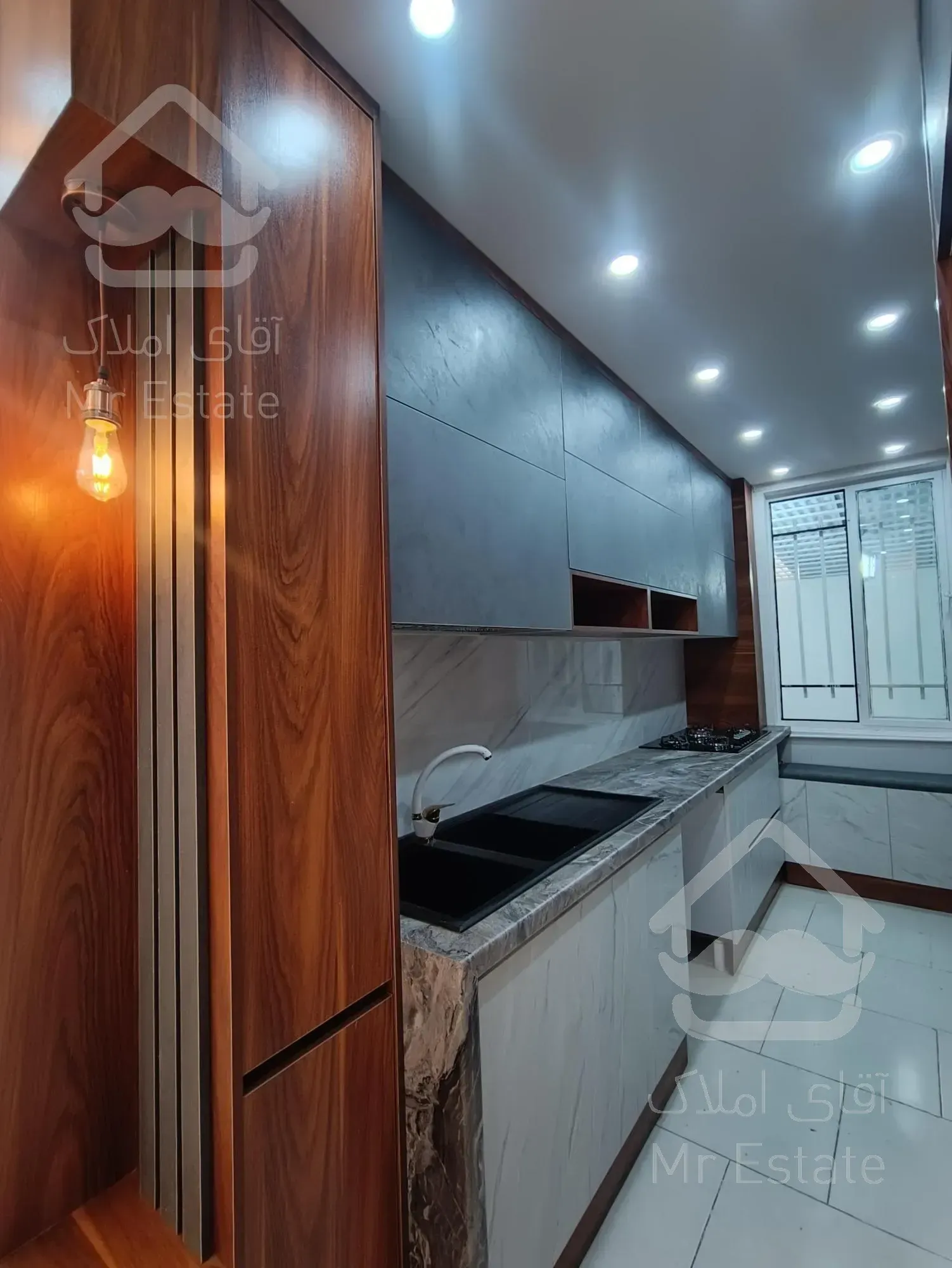 ۵۰ متر با ۱۵ متر حیاط اختصاصی اندیشه فاز۱