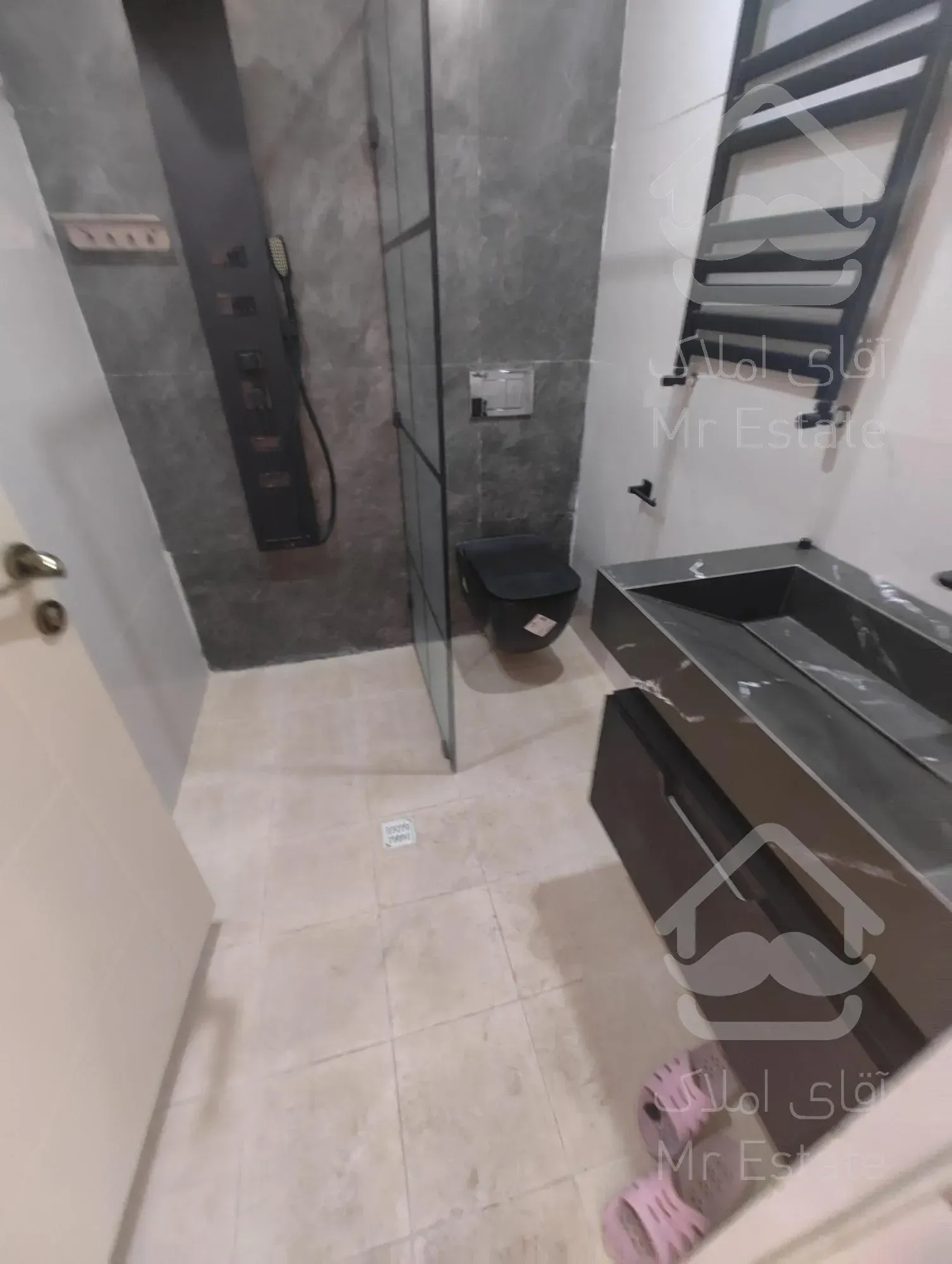 ۱۲۵متر/۲خ/نوساز کلید نخورده/واحدی چشم نواز