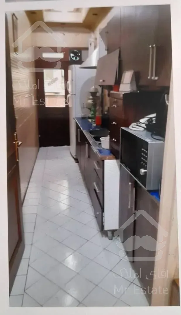 *تهاتر و فروش ویژه* 1200 متر مستغلات اداری در 760 متر زمین در تهران/بهار