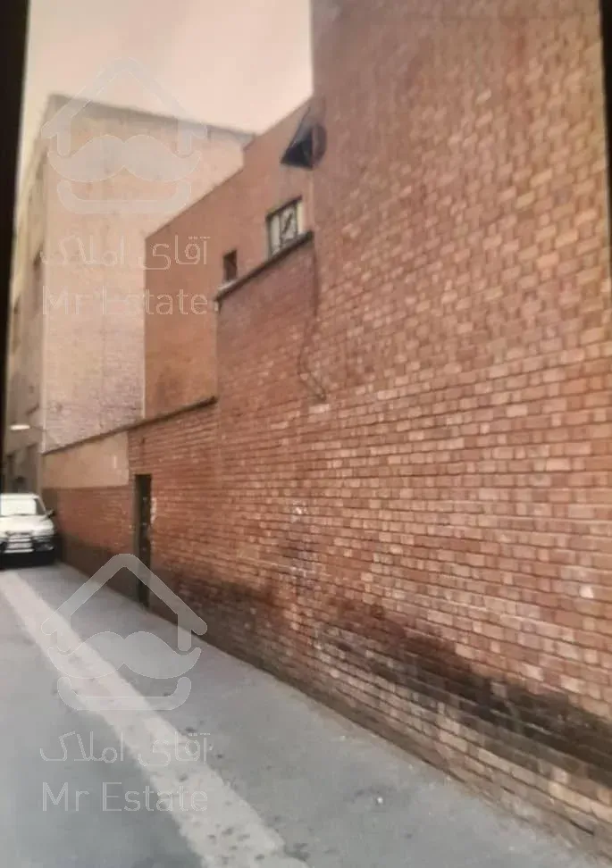 *تهاتر و فروش ویژه* 1200 متر مستغلات اداری در 760 متر زمین در تهران/بهار