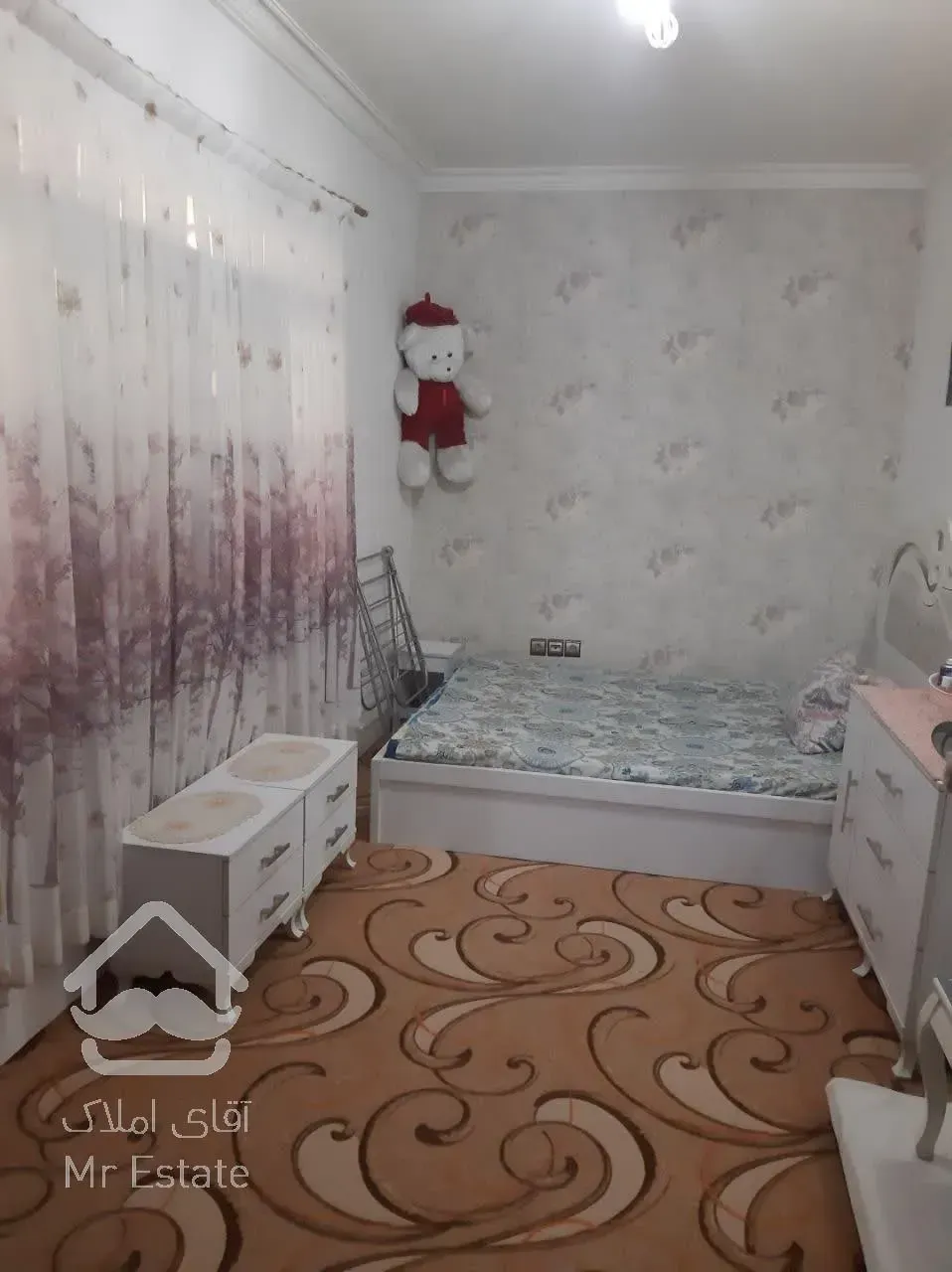 ۱۳۱متر ویلایی با سند تک برگ