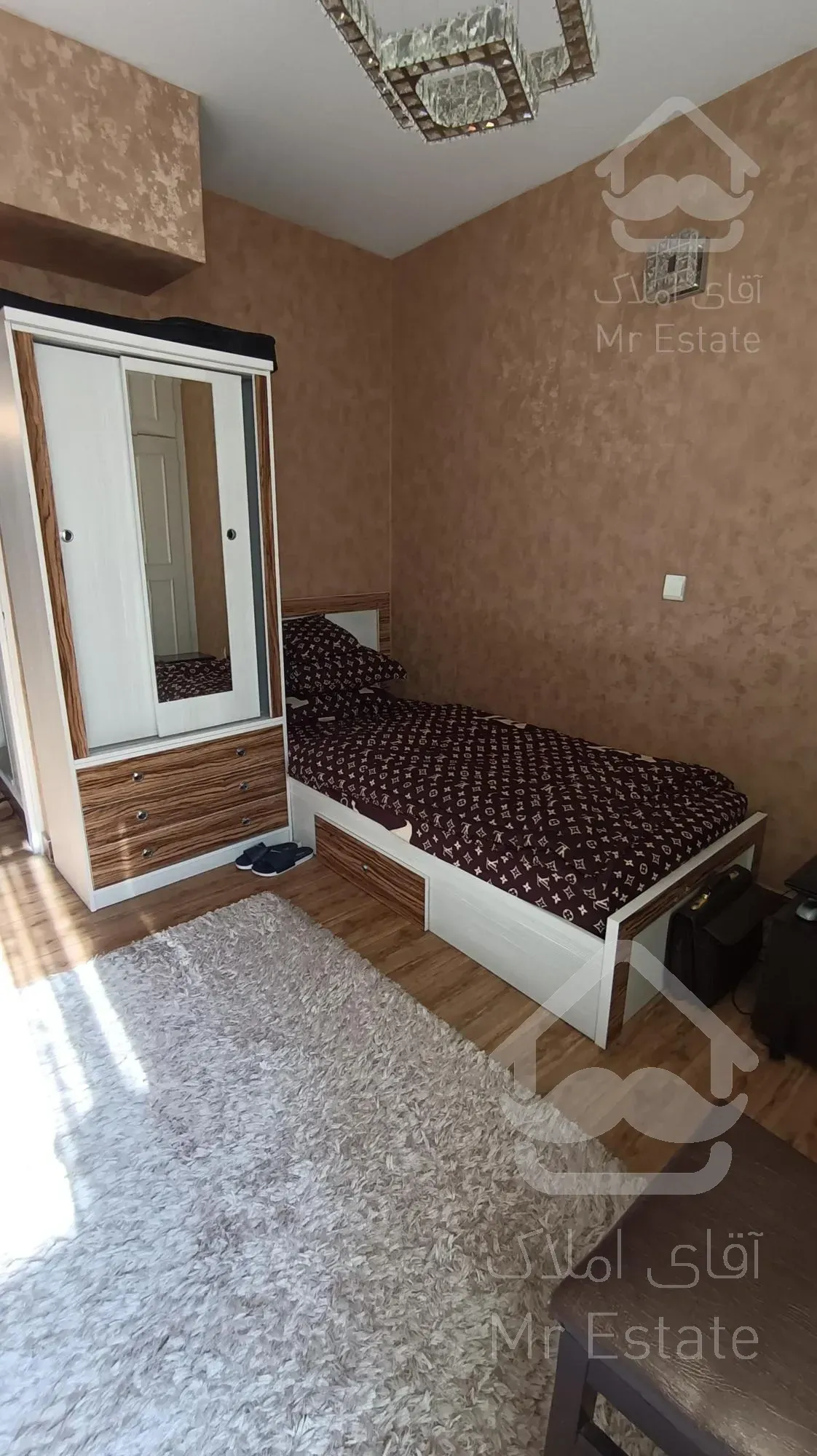 آپارتمان80متر دوخوابه پارکینگ دار فول بازسازی