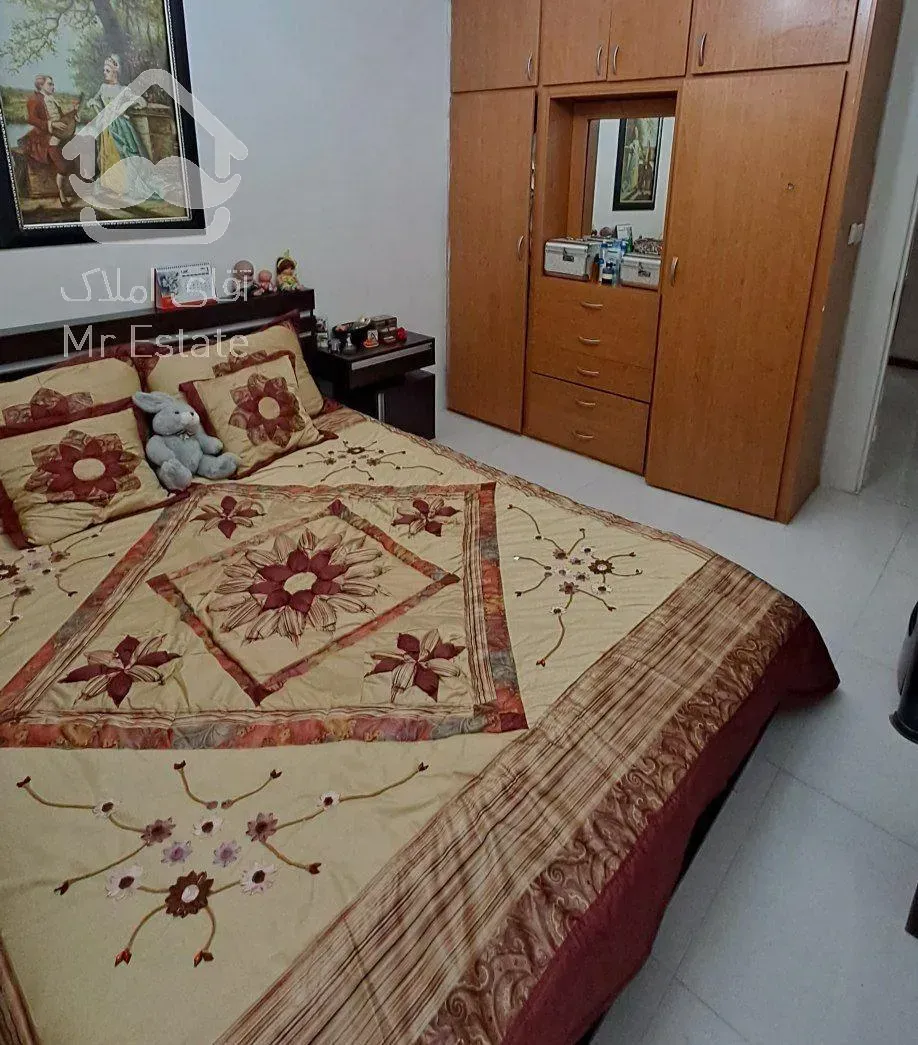 اپارتمان 80متری طبقه دوم سند تک برگ حاشیه بلوار ادیب